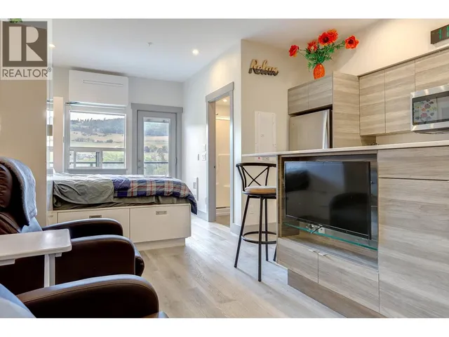 419 - 2555 LAKESHORE ROAD, Vernon 5