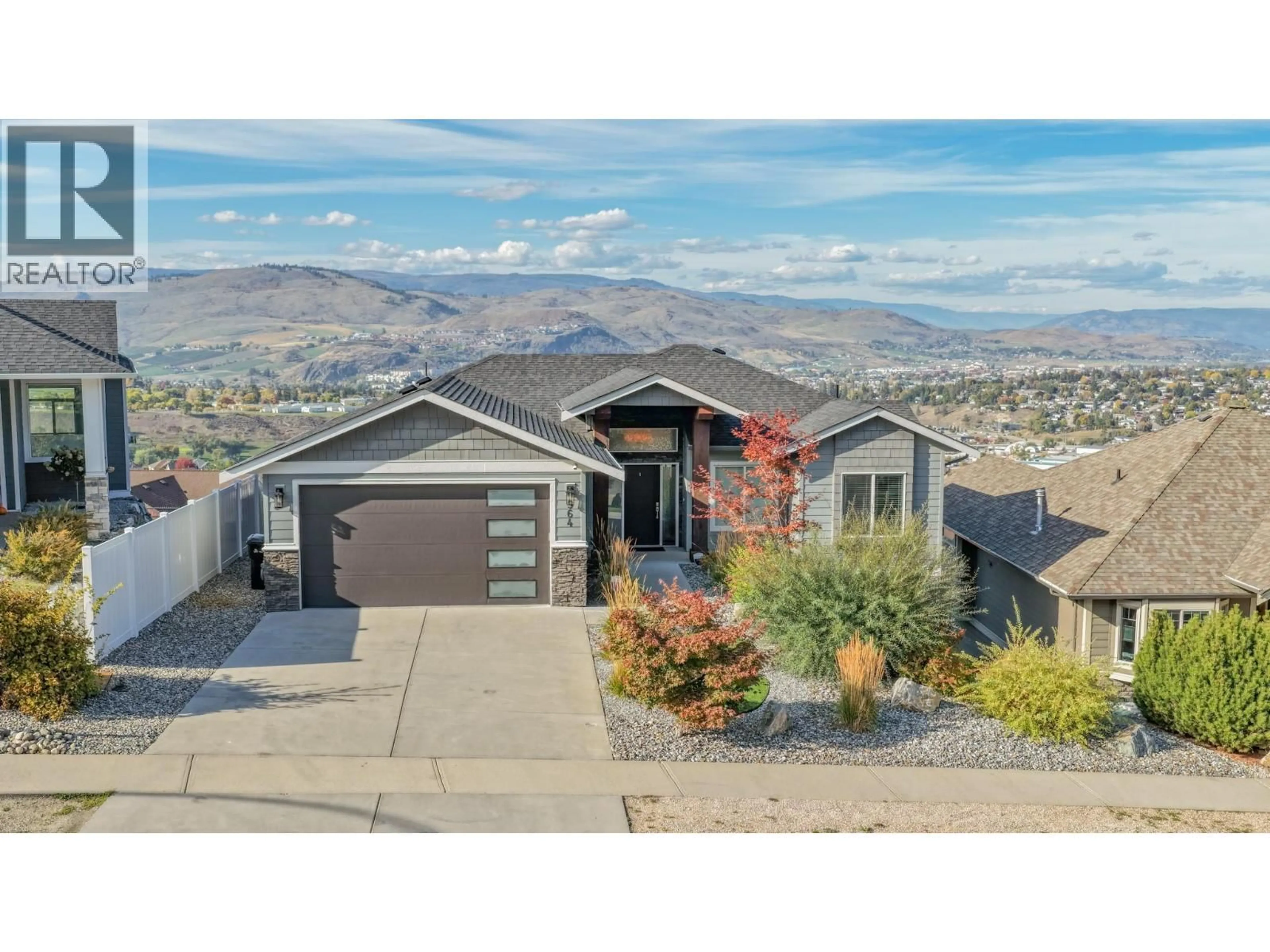 Home with vinyl exterior material, mountain view for 964 MT IDA DRIVE, Vernon British Columbia V1B4C3