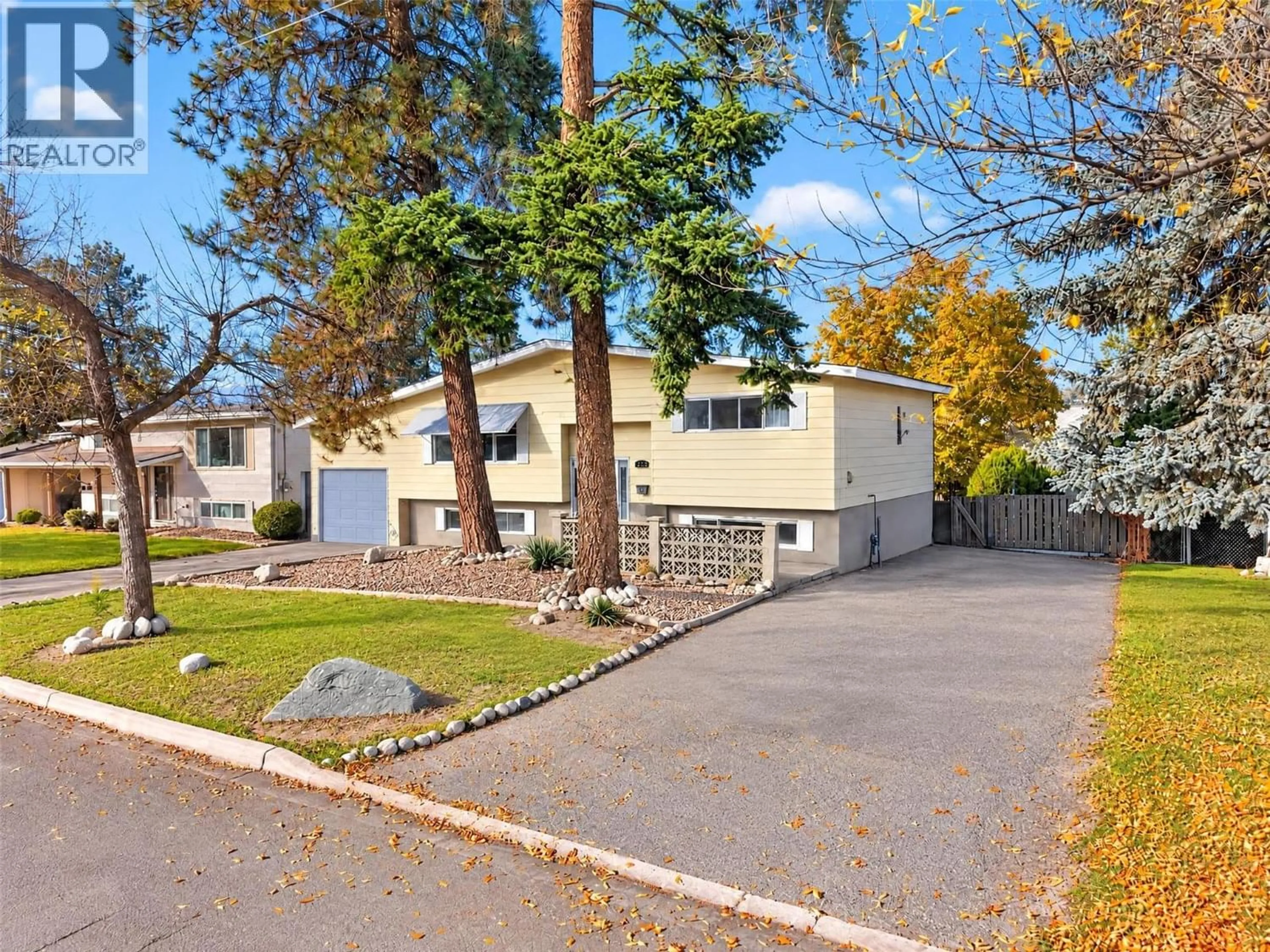 Unknown for 1420 GRAHAM ROAD, Kelowna British Columbia V1X1K2