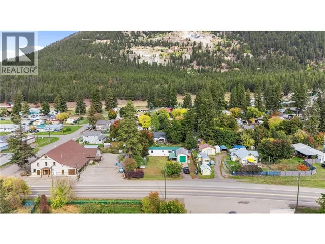 5694 97 HIGHWAY, Falkland 2