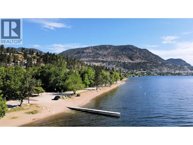 335 - 3996 BEACH AVENUE, Peachland 3