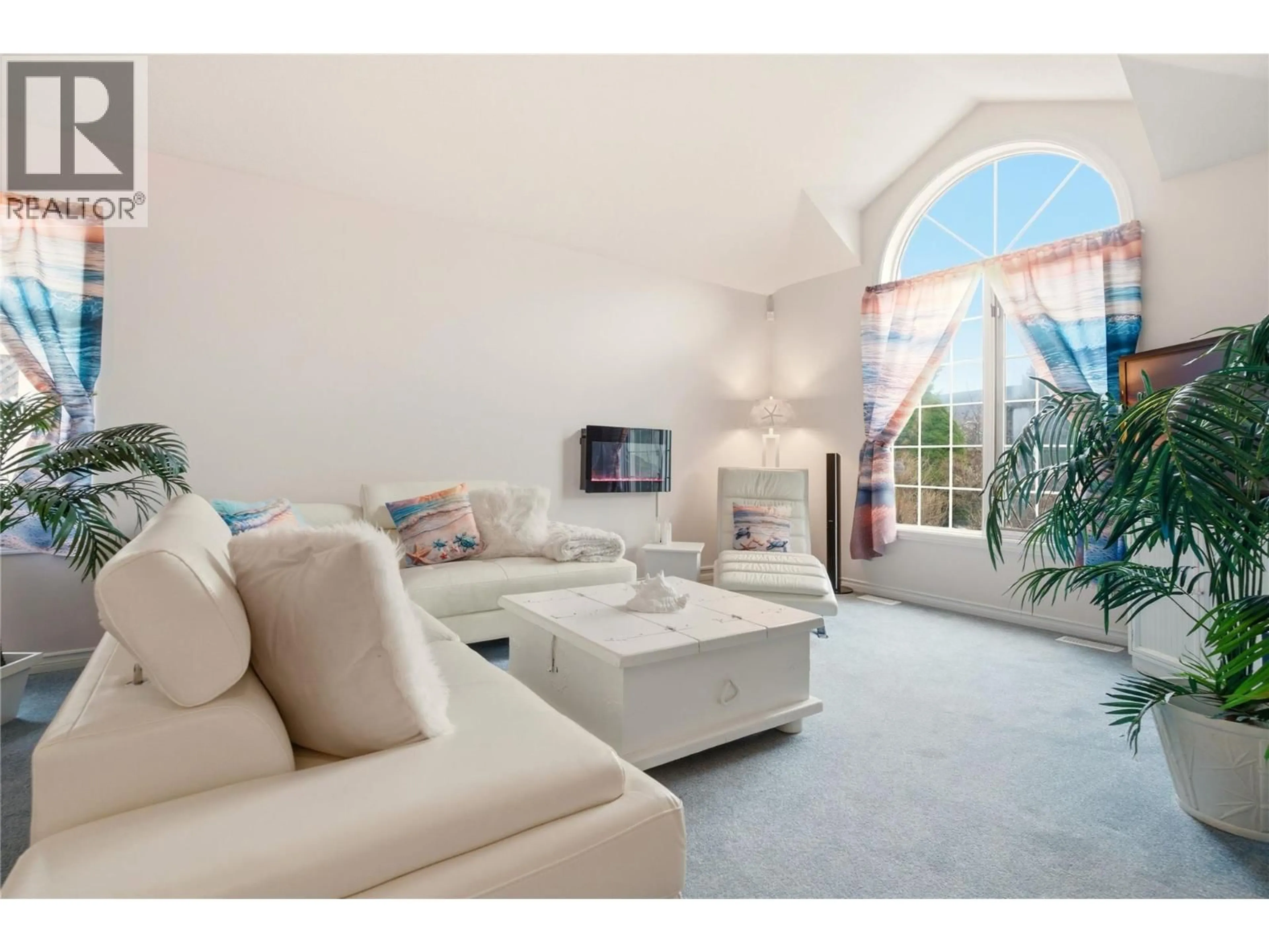 Living room with furniture, unknown for 756 SPRINGROSE WAY, Kelowna British Columbia V1W3M2