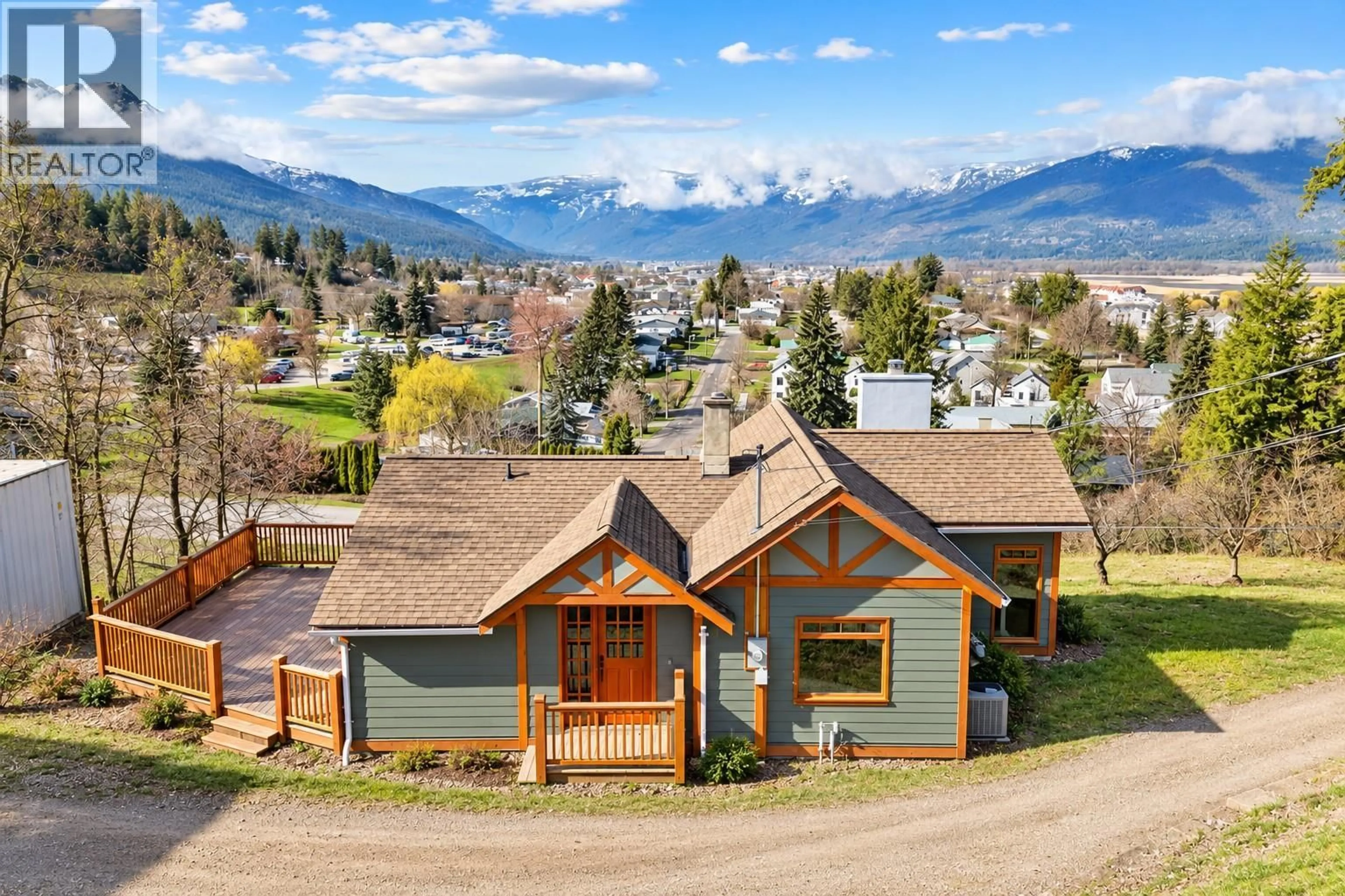 A pic from outside/outdoor area/front of a property/back of a property/a pic from drone, mountain view for 1321 10TH AVENUE, Salmon Arm British Columbia V1E2V6