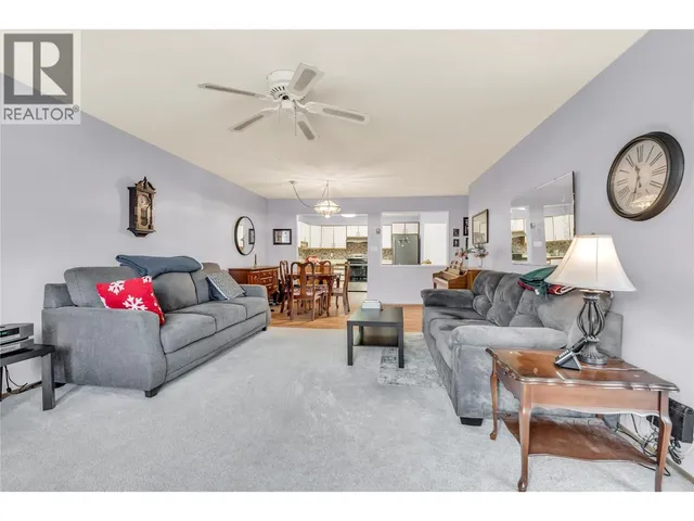 402 - 272 GREEN AVENUE WEST, Penticton 2