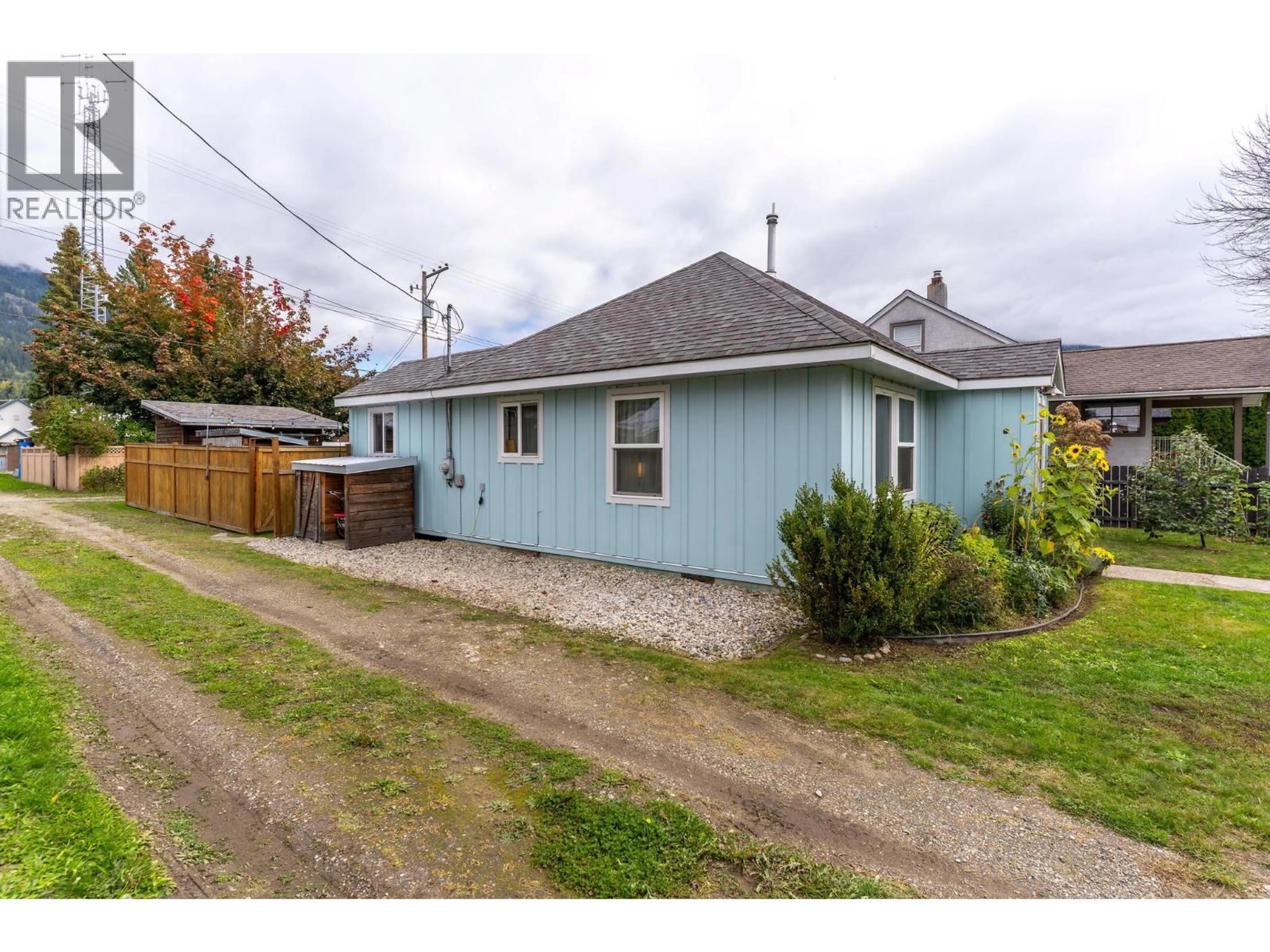 Unknown for 500 SIXTH STREET EAST, Revelstoke British Columbia V0E2S0