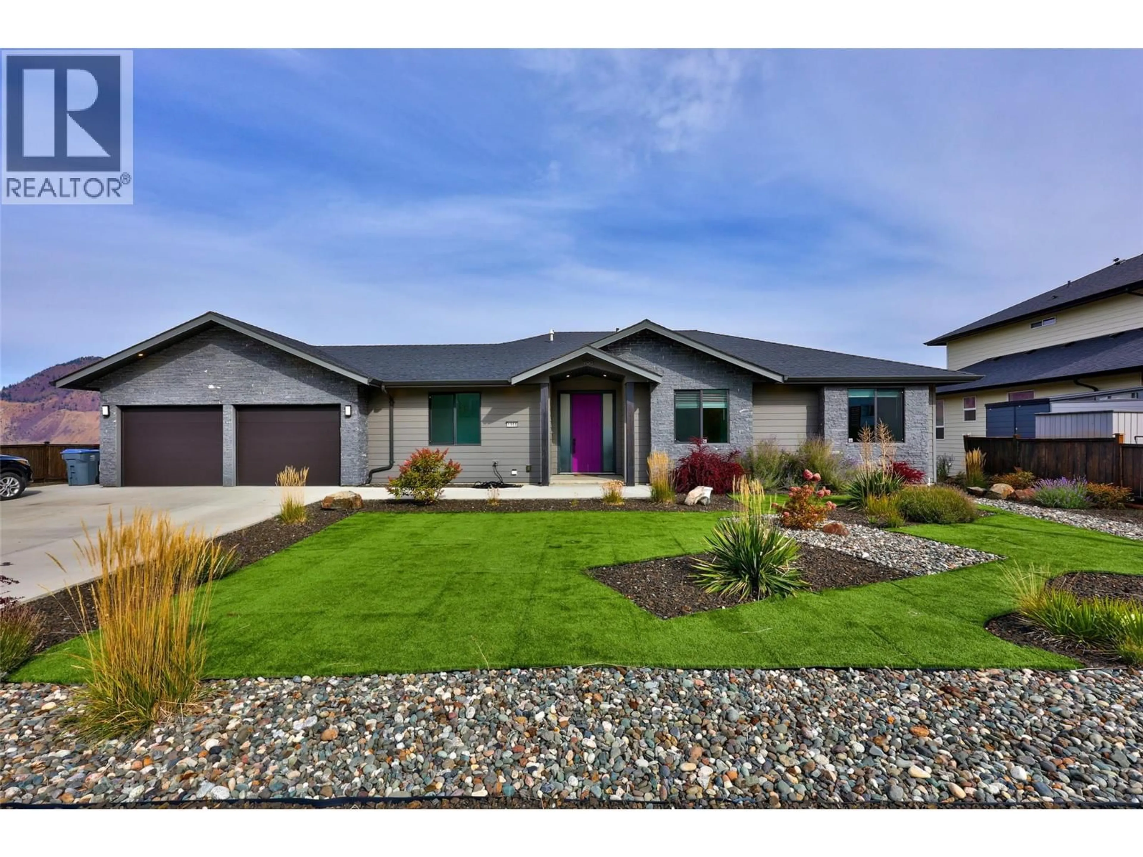 Home with vinyl exterior material, street for 1968 QU'APPELLE BOULEVARD, Kamloops British Columbia V2E0C1