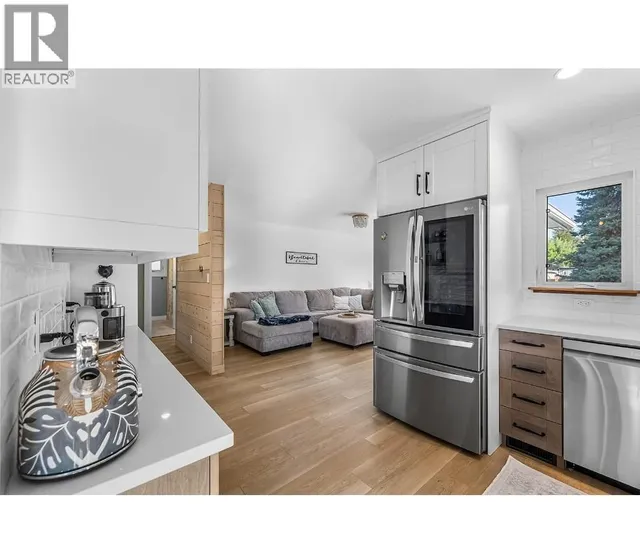 411 12TH STREET SOUTH, Cranbrook 3