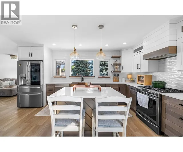 411 12TH STREET SOUTH, Cranbrook 4
