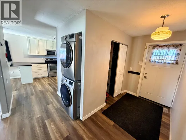 5007 48 AVENUE, Pouce Coupe 2