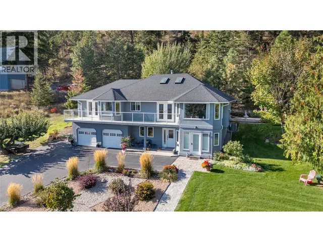 10804 GIANTS HEAD ROAD, Summerland 3