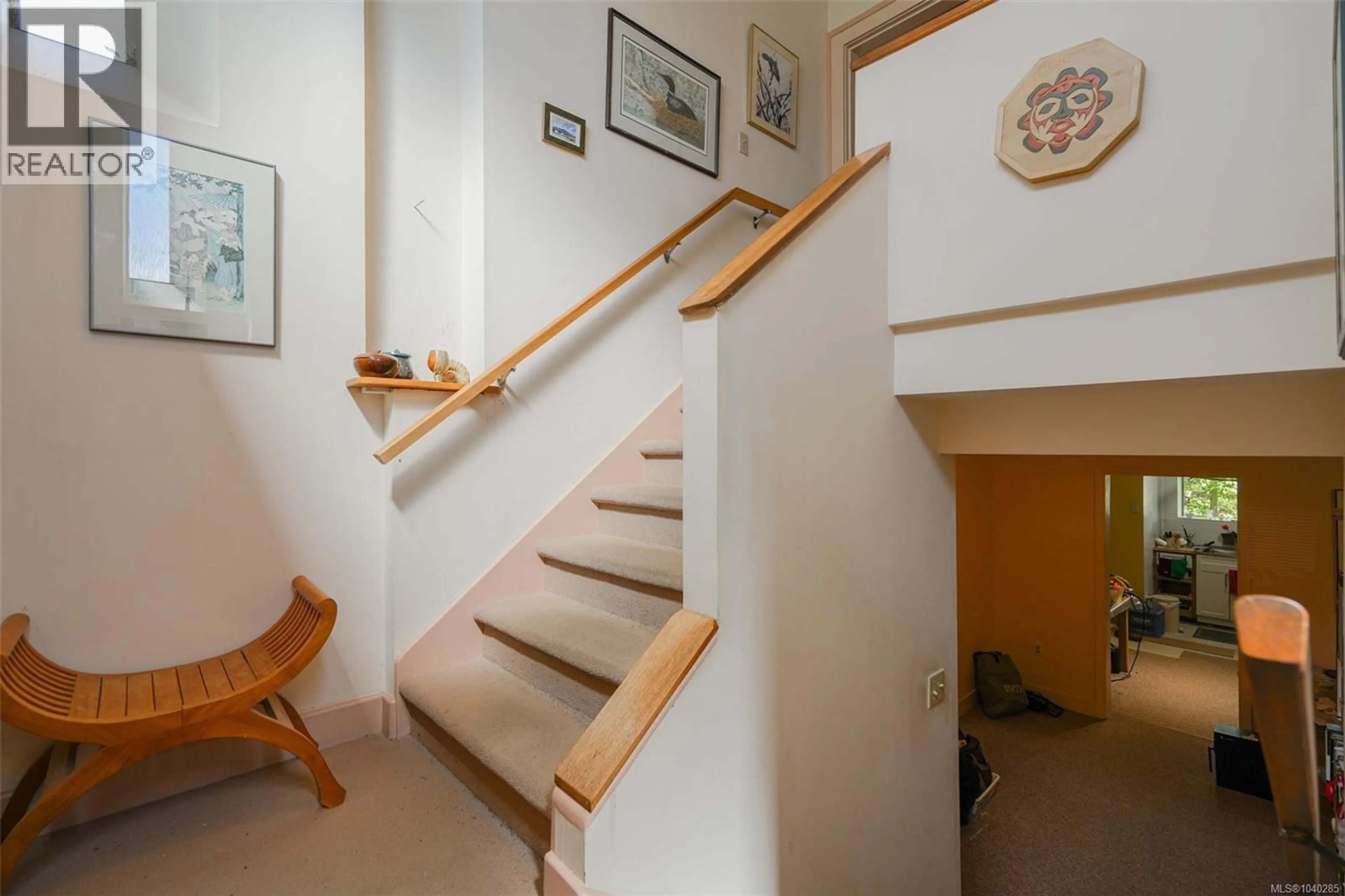 Stairs for 4351 LATHOM ROAD, Port Alberni British Columbia V9Y5T1