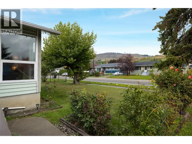 4204 27 AVENUE, Vernon 4