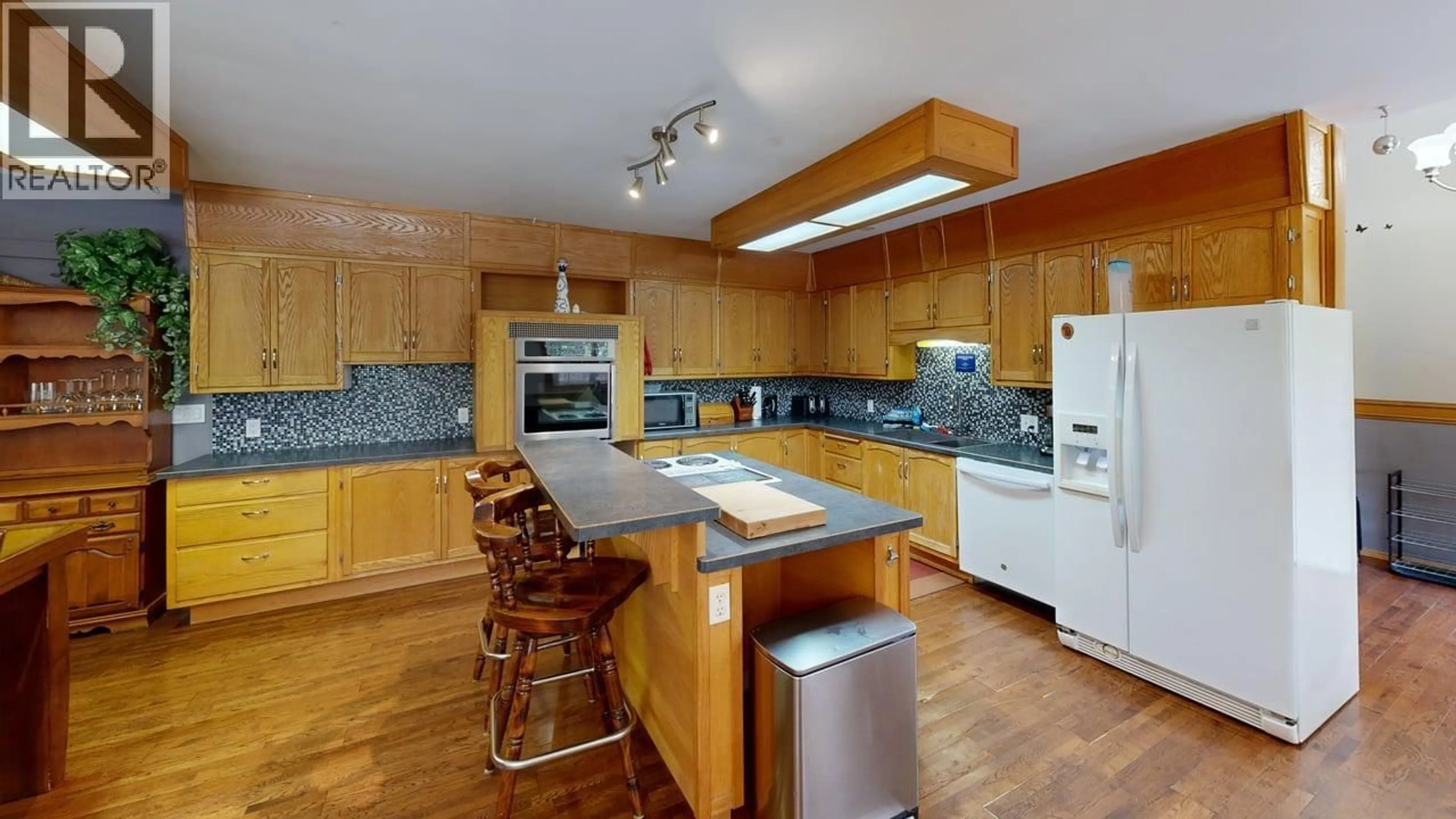 Unknown for 1693 OBERG JOHNSON ROAD, Golden British Columbia V0A1H1