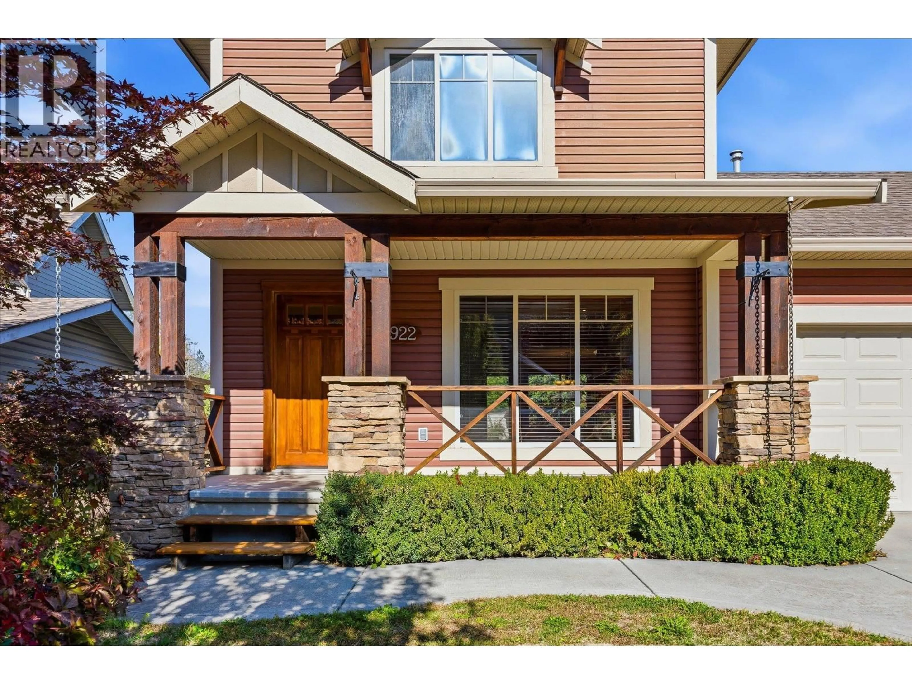Home with brick exterior material, street for 922 PARET CRESCENT, Kelowna British Columbia V1W4X8