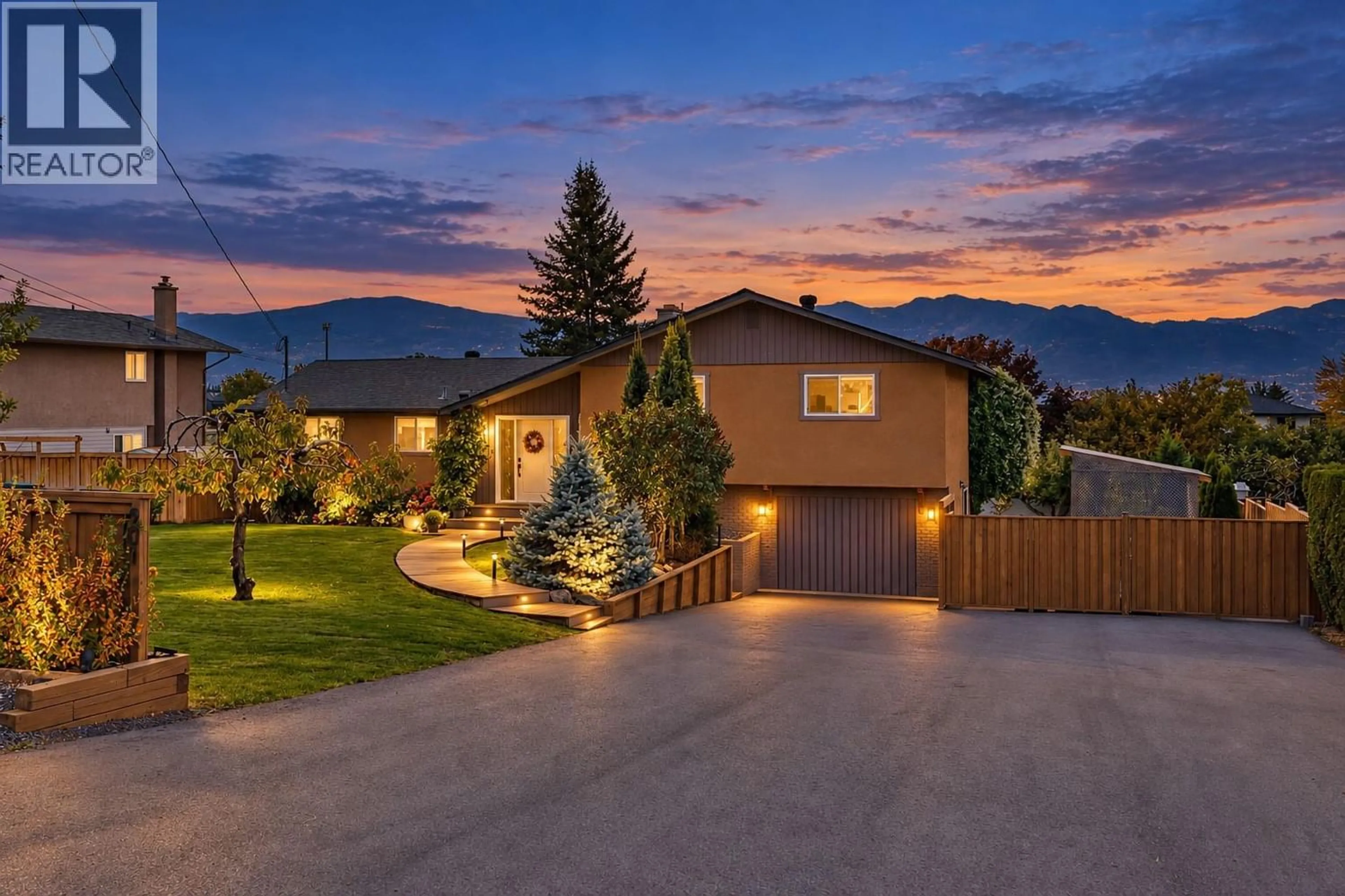 Unknown for 901 OGDEN ROAD, West Kelowna British Columbia V1Z1P9