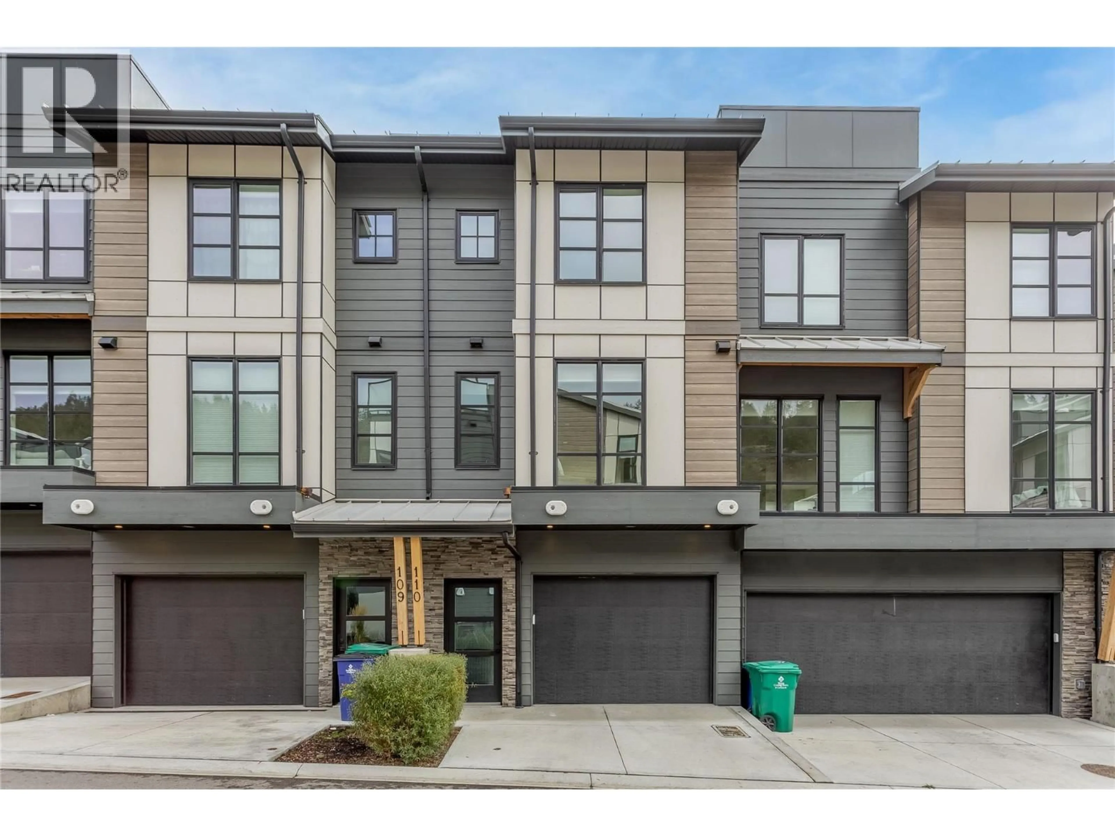 Home with brick exterior material, street for 110 - 1455 CARA GLEN COURT, Kelowna British Columbia V1V0J9