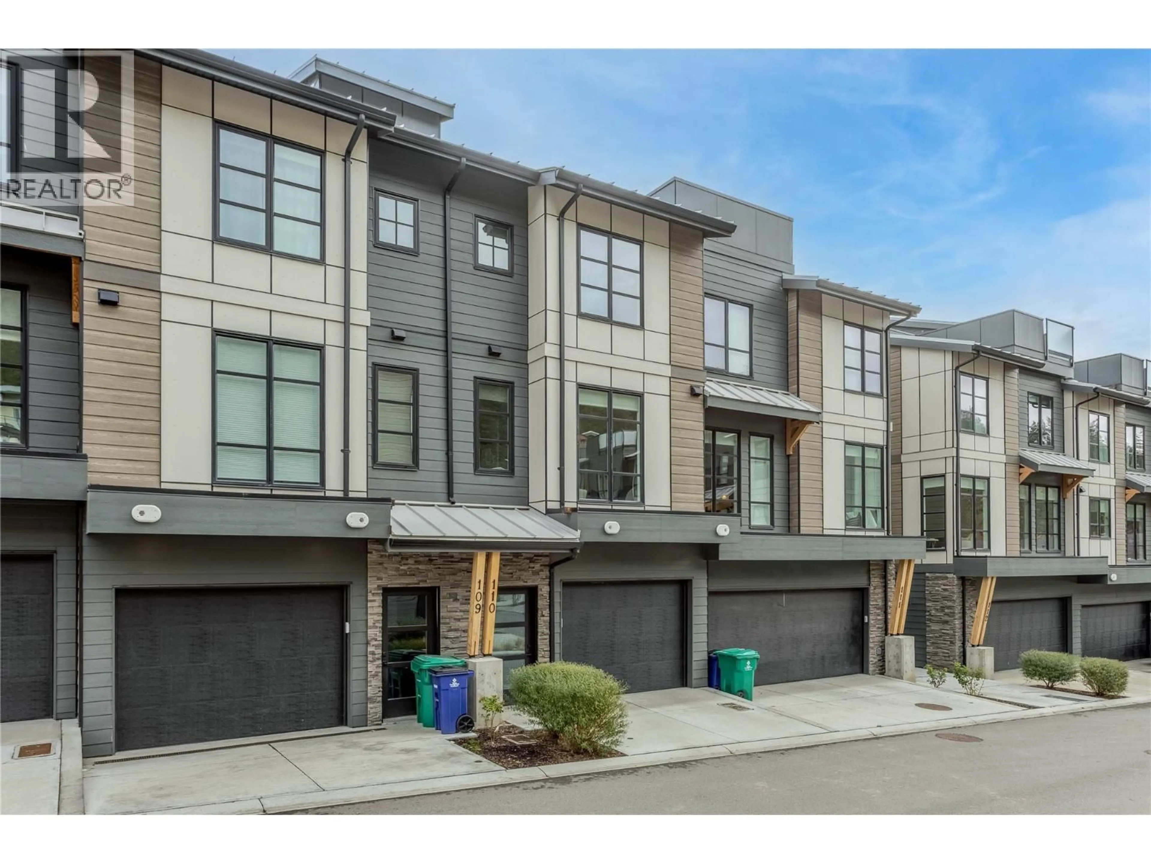 Unknown for 110 - 1455 CARA GLEN COURT, Kelowna British Columbia V1V0J9