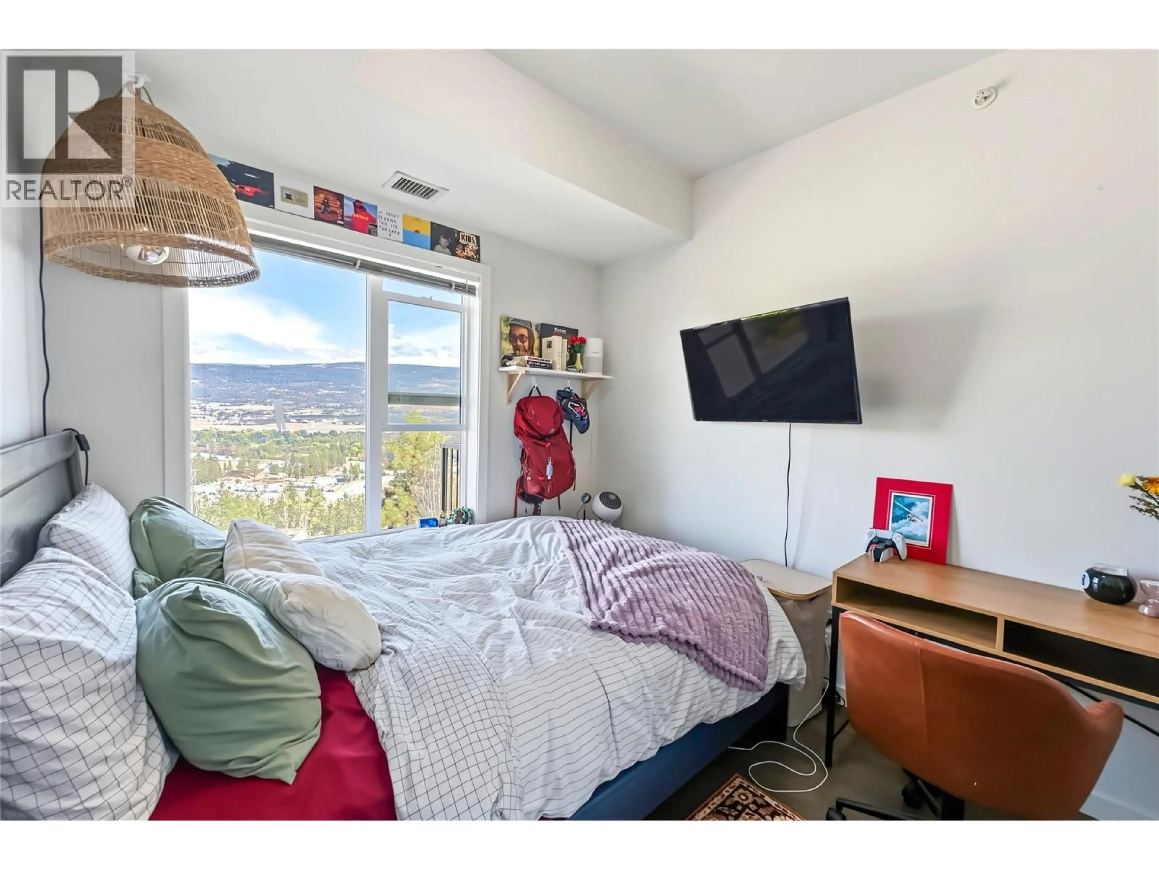 A pic of a room for 309 - 935 ACADEMY WAY, Kelowna British Columbia V1V3C9