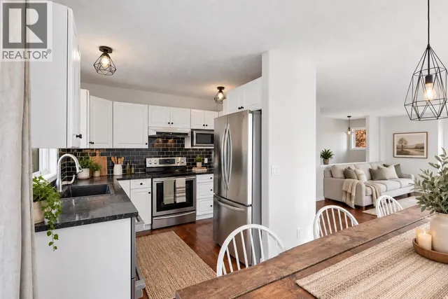3220 MCIVER ROAD, West Kelowna 5
