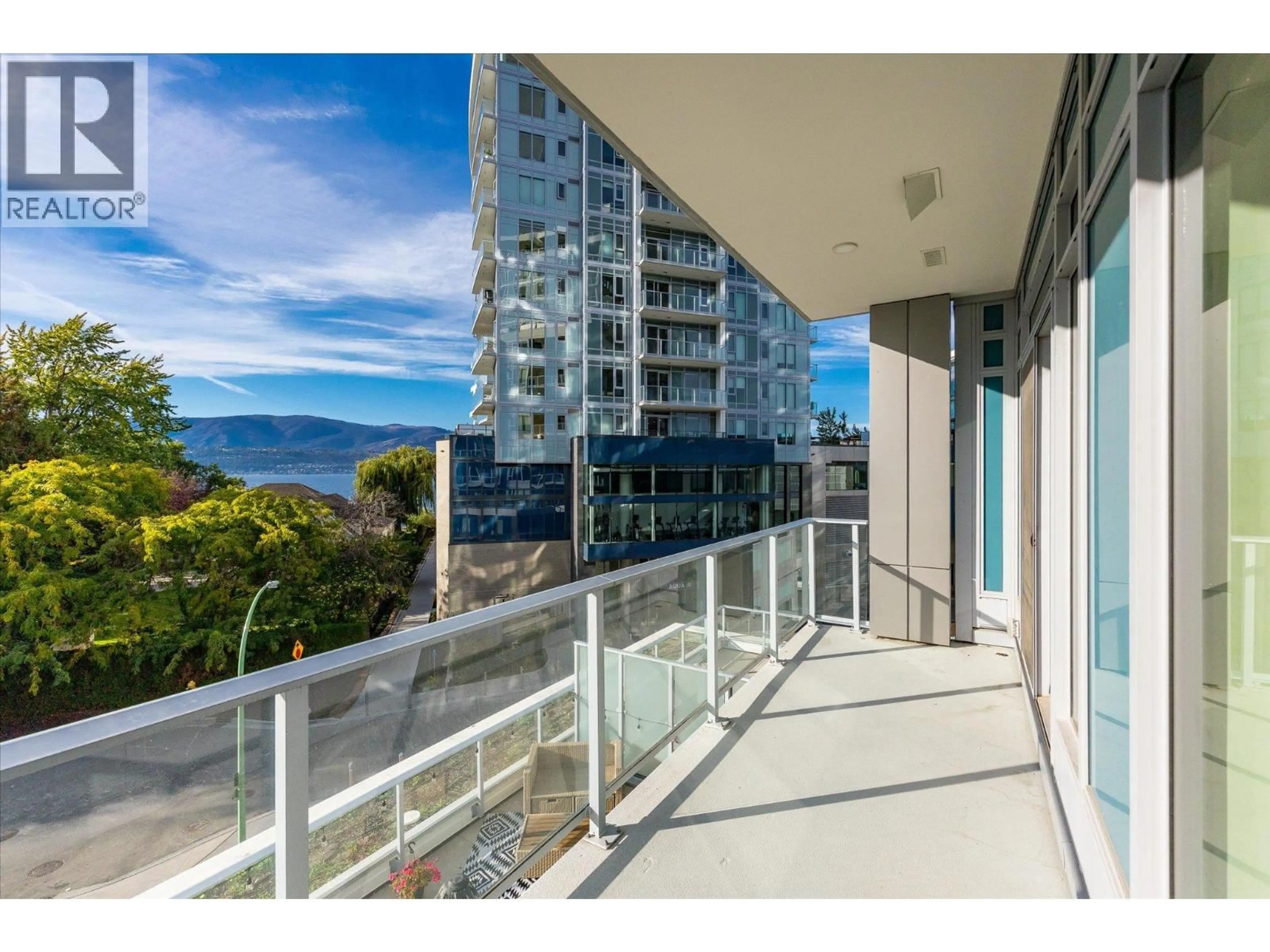 Balcony in the apartment, water/lake/river/ocean view for 407 - 3699 CAPOZZI ROAD, Kelowna British Columbia V1W3L2