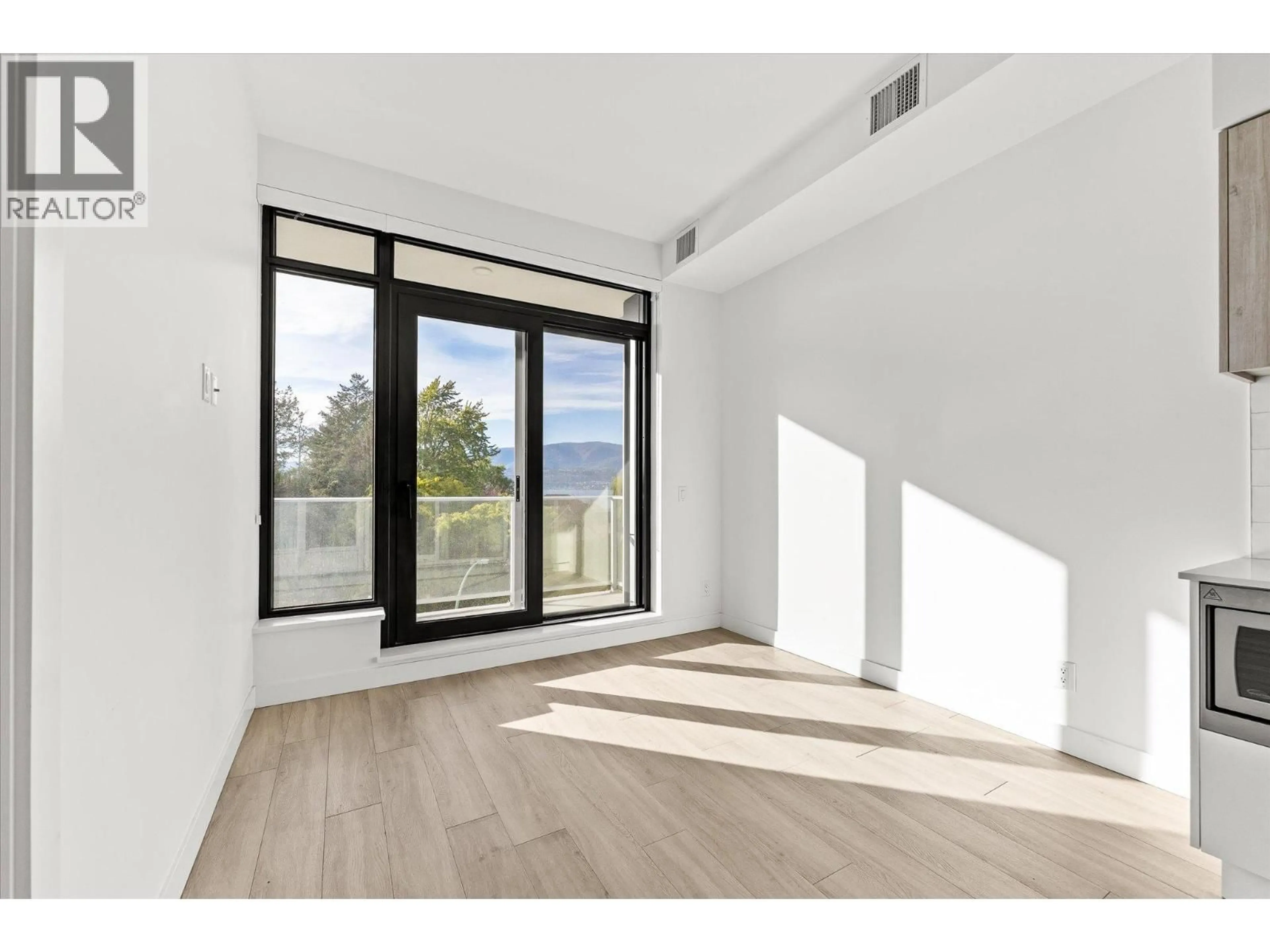 A pic of a room for 407 - 3699 CAPOZZI ROAD, Kelowna British Columbia V1W3L2