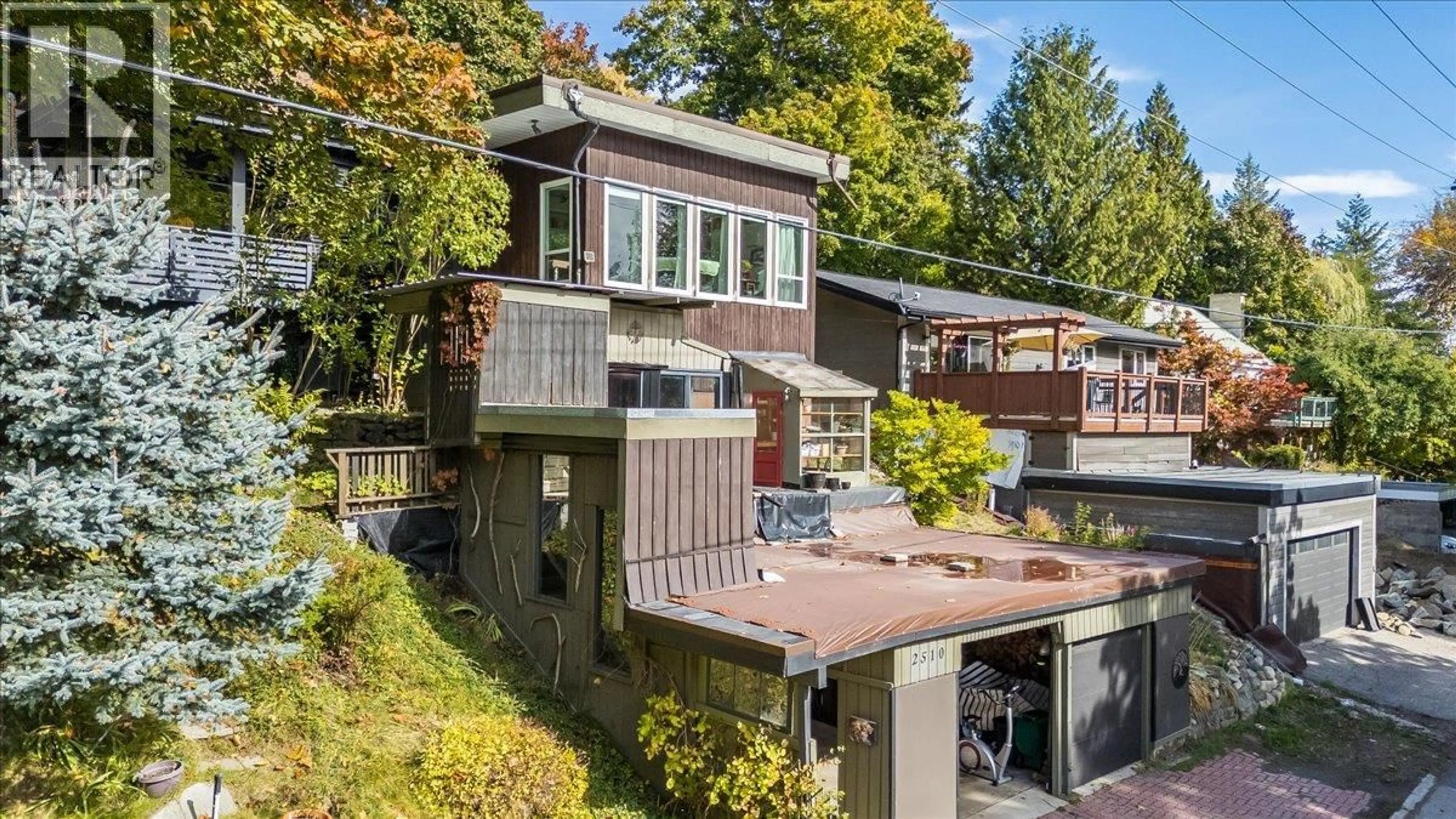 Unknown for 2510 COOKE AVENUE, Rossland British Columbia V0G1Y0