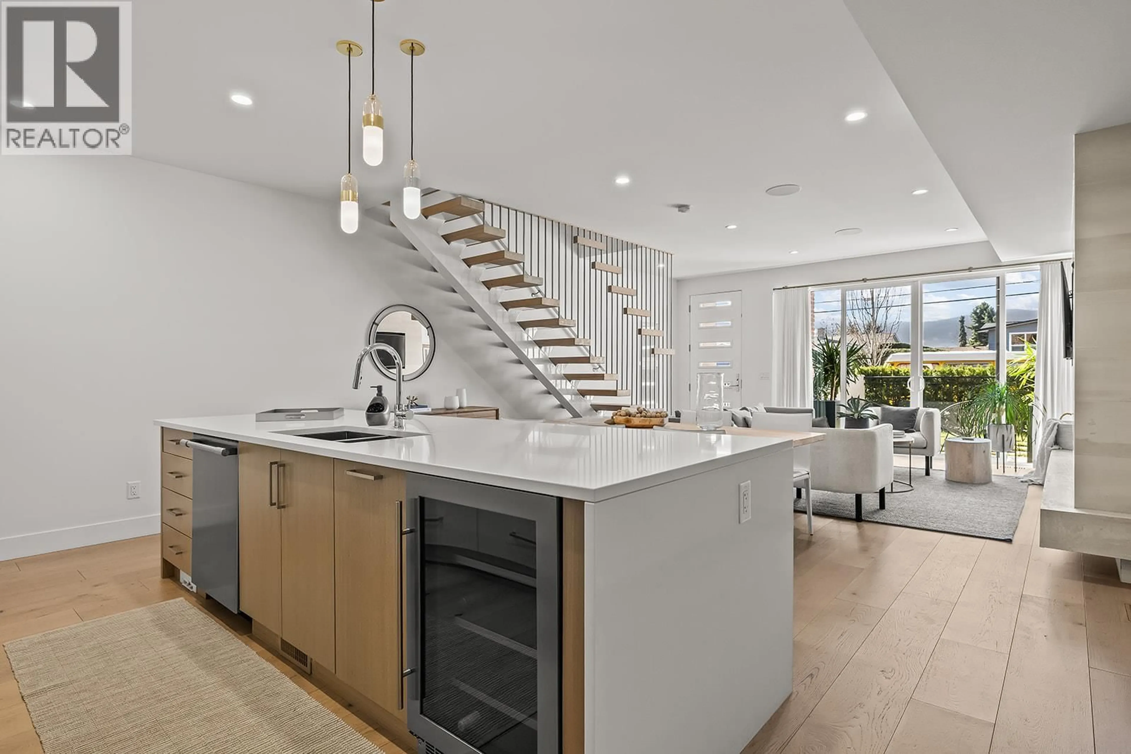 Open concept kitchen, unknown for 994 GUISACHAN ROAD, Kelowna British Columbia V1Y9W8