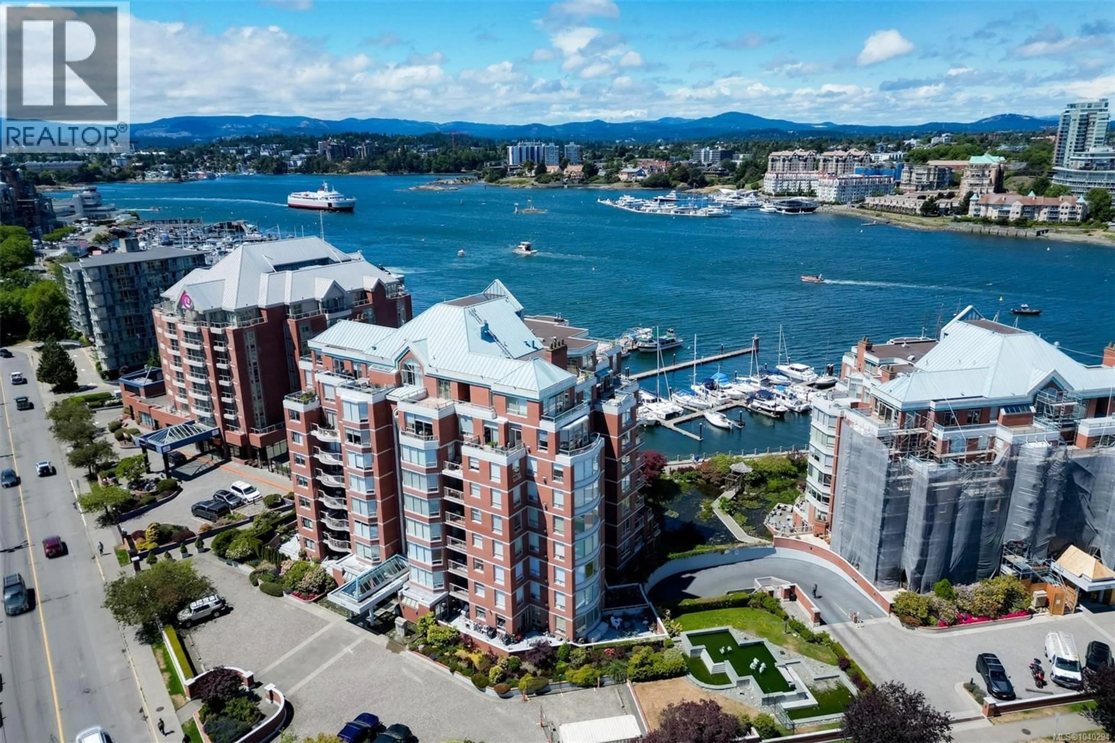 A pic from outside/outdoor area/front of a property/back of a property/a pic from drone, water/lake/river/ocean view for 802 - 630 MONTREAL STREET, Victoria British Columbia V8V4Y2