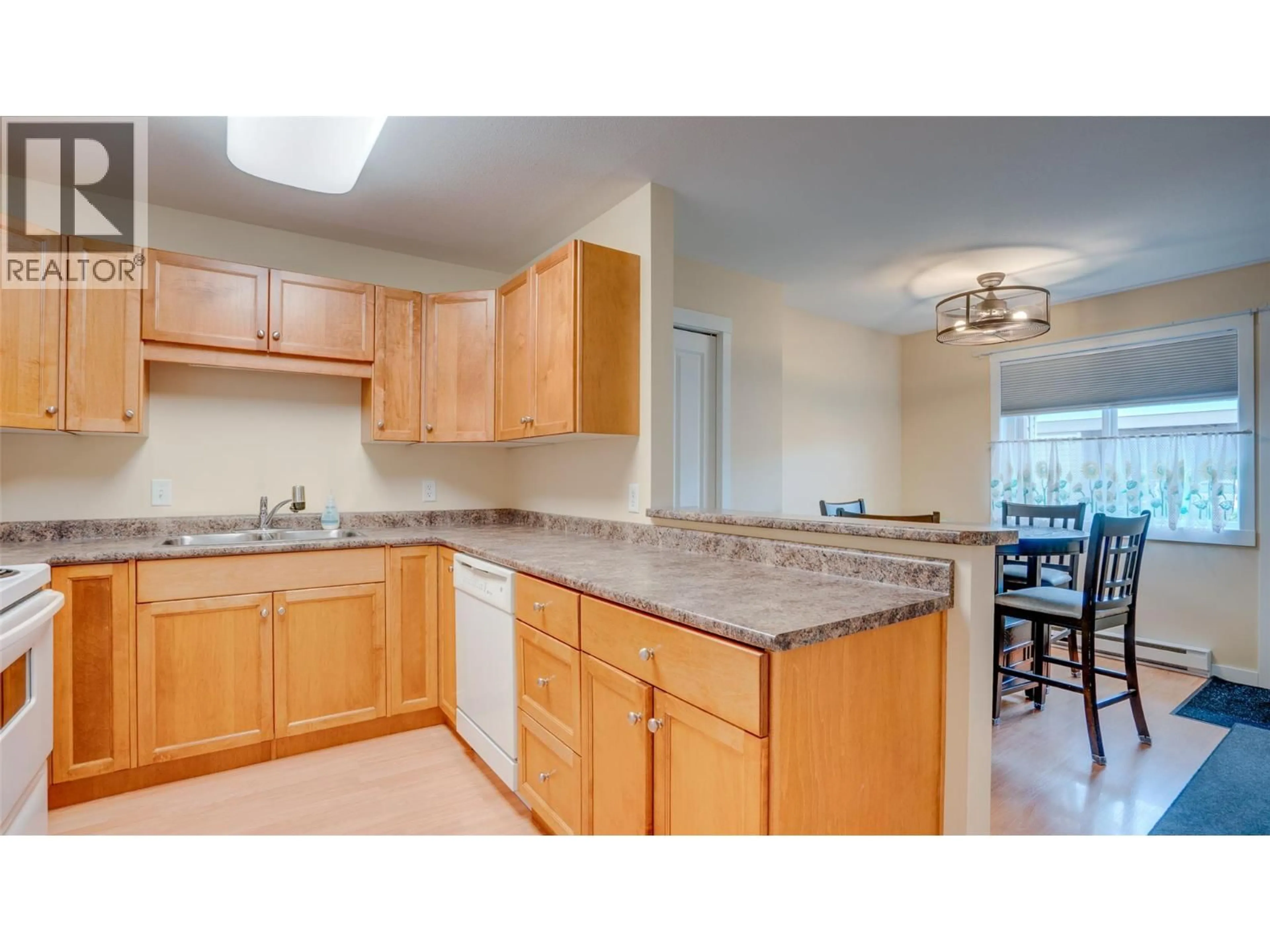 Standard kitchen, unknown for 99 - 4740 20 STREET, Vernon British Columbia V1T9N7