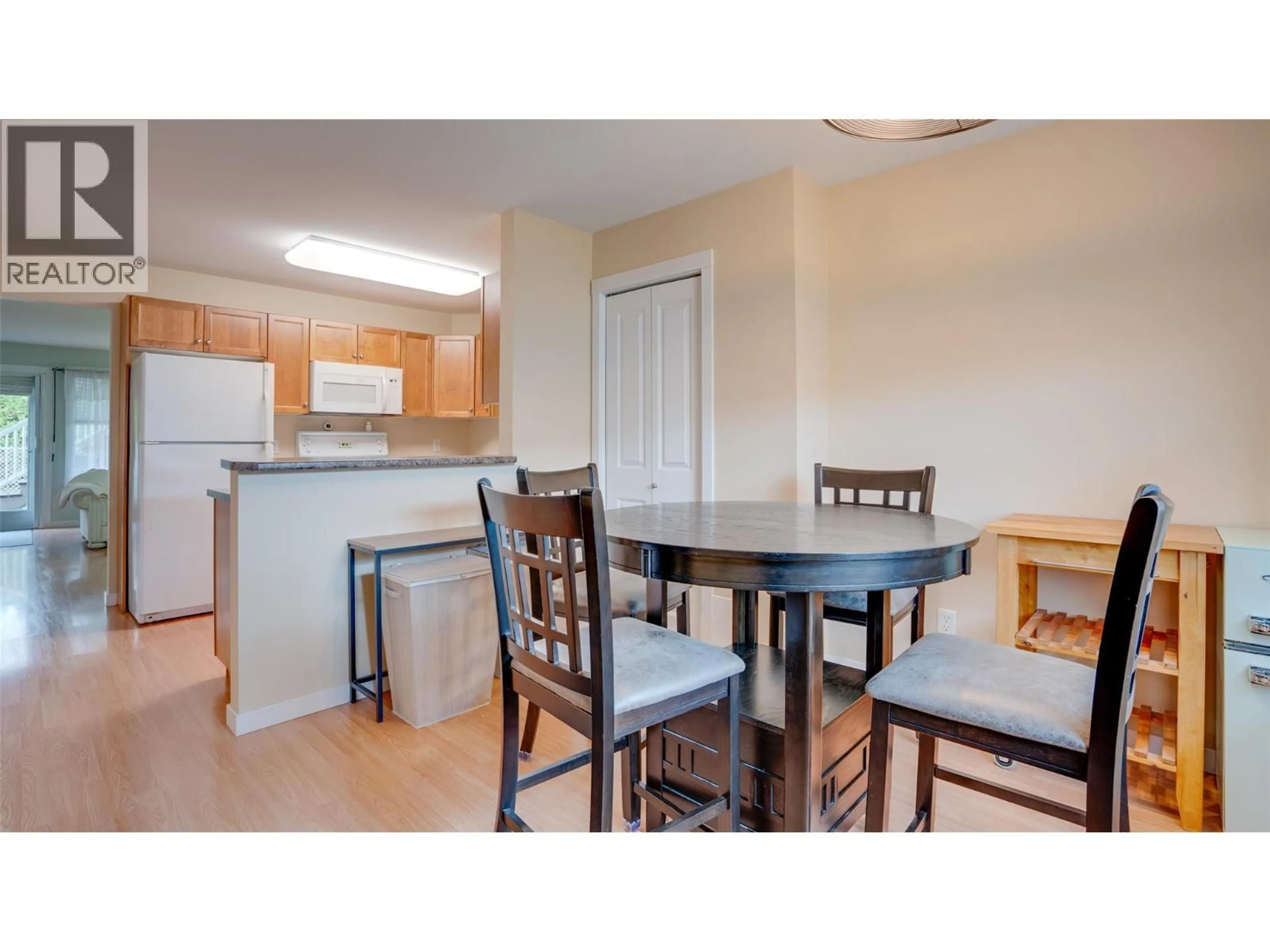 Standard kitchen, unknown for 99 - 4740 20 STREET, Vernon British Columbia V1T9N7