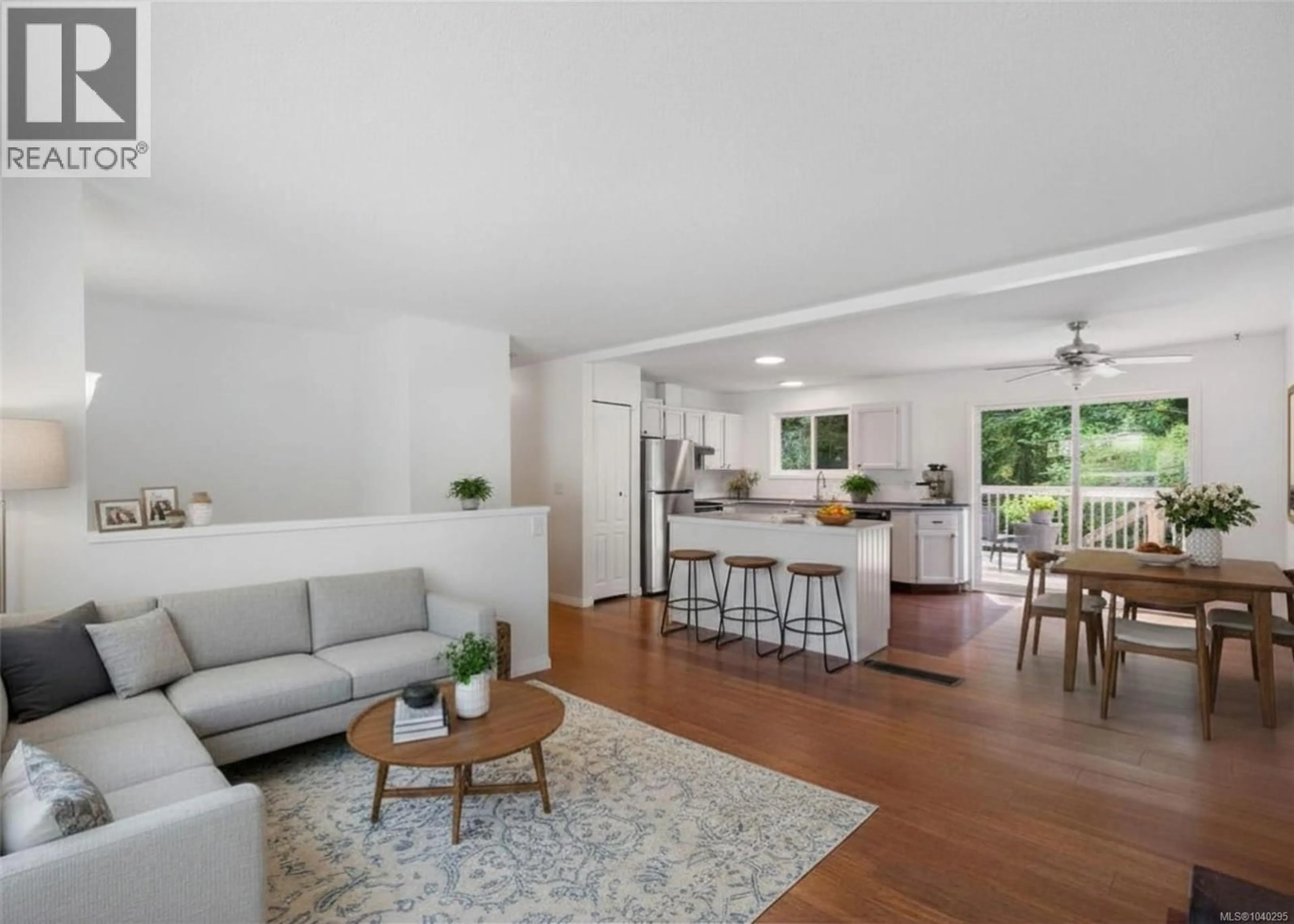 Open concept kitchen, unknown for 1495 HOBSON AVENUE, Courtenay British Columbia V9N6P2
