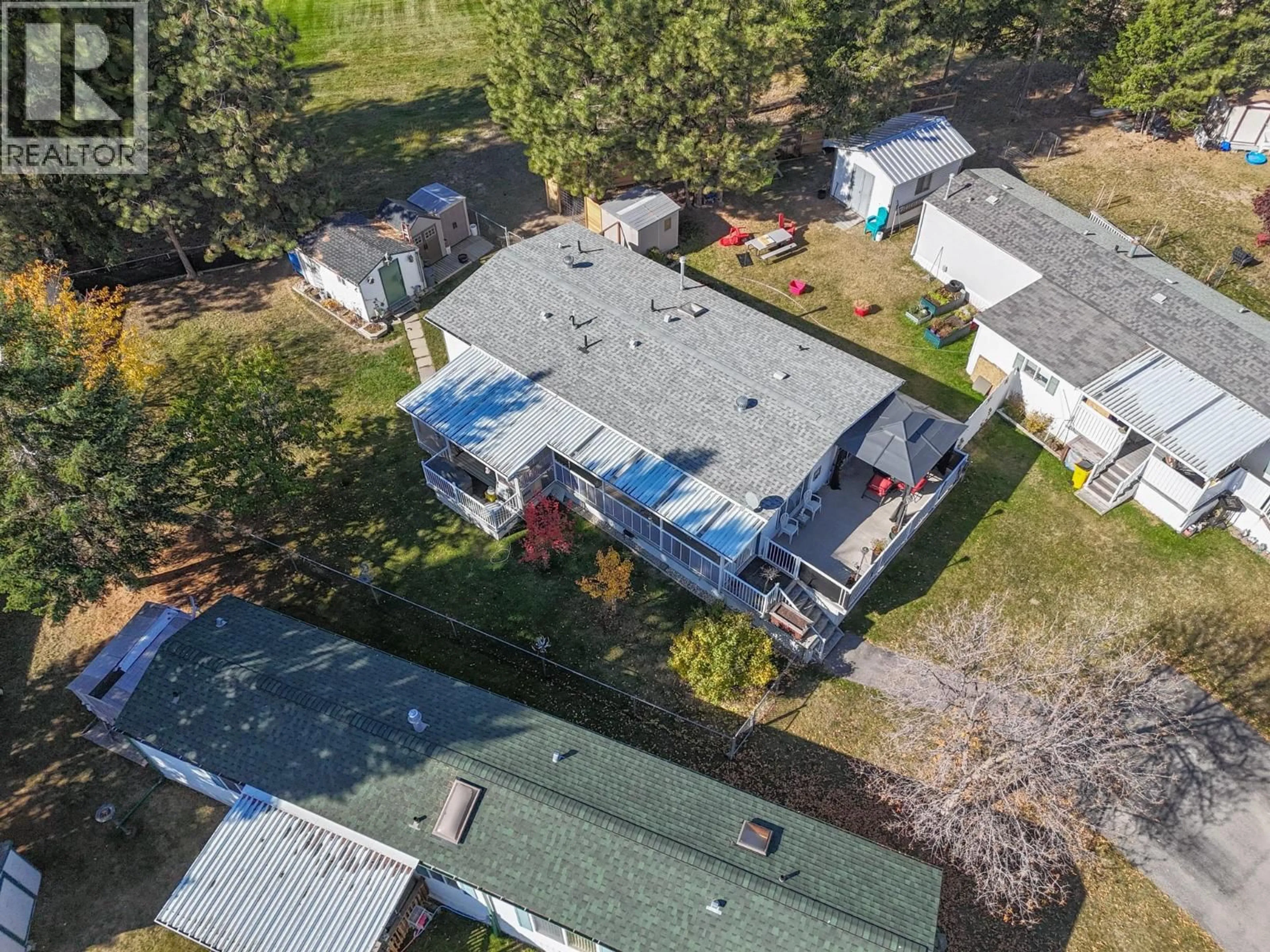 A pic from outside/outdoor area/front of a property/back of a property/a pic from drone, unknown for 10 - 2321 INDUSTRIAL 2 ROAD, Cranbrook British Columbia V1C6H3