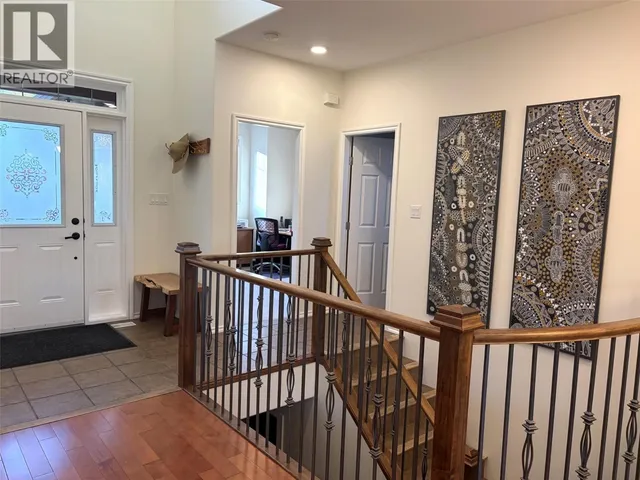 464 WHITMAN WAY, Warfield 5