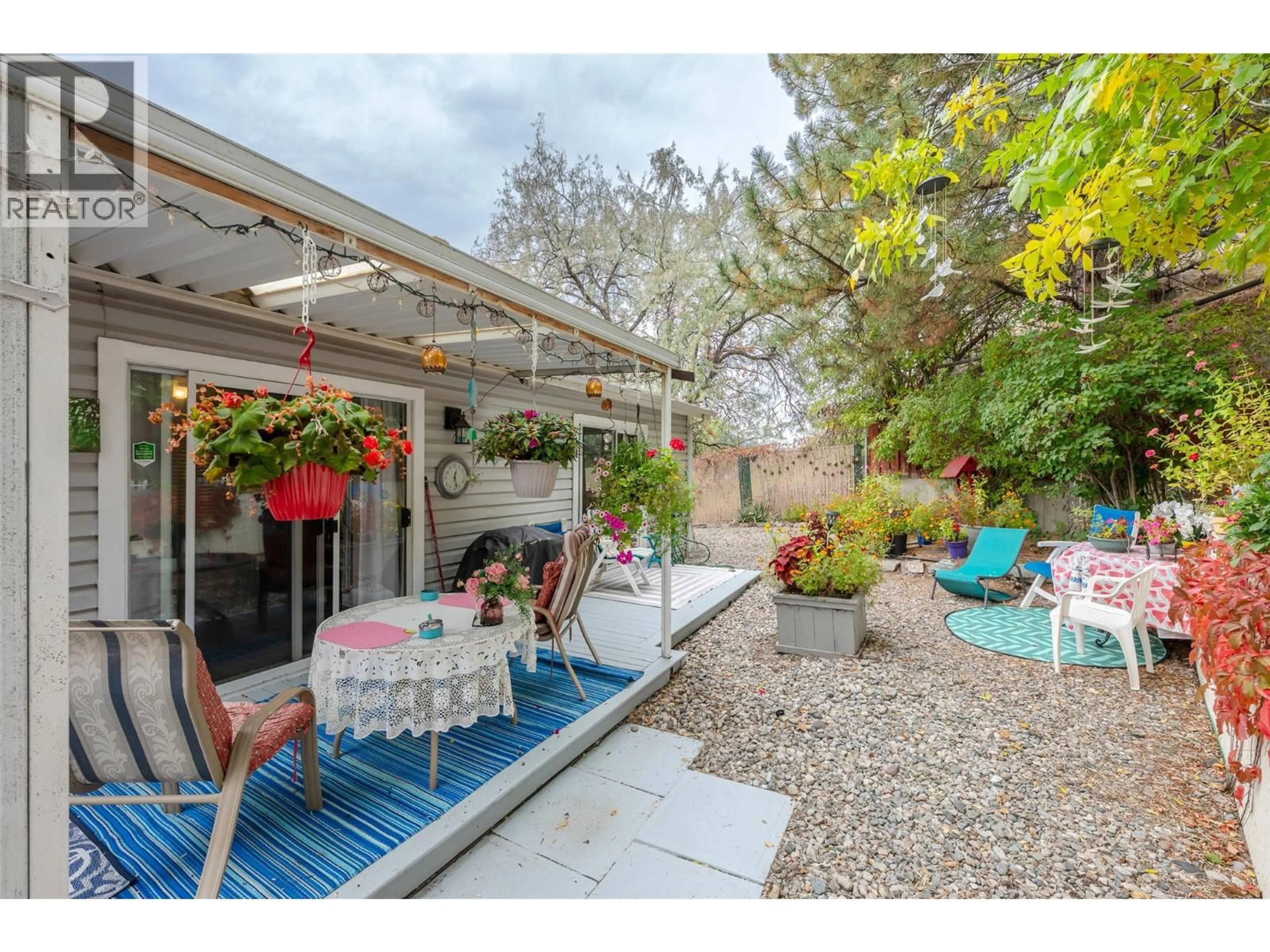 Patio, street for 10 - 3096 SOUTH MAIN STREET, Penticton British Columbia V2A6G5
