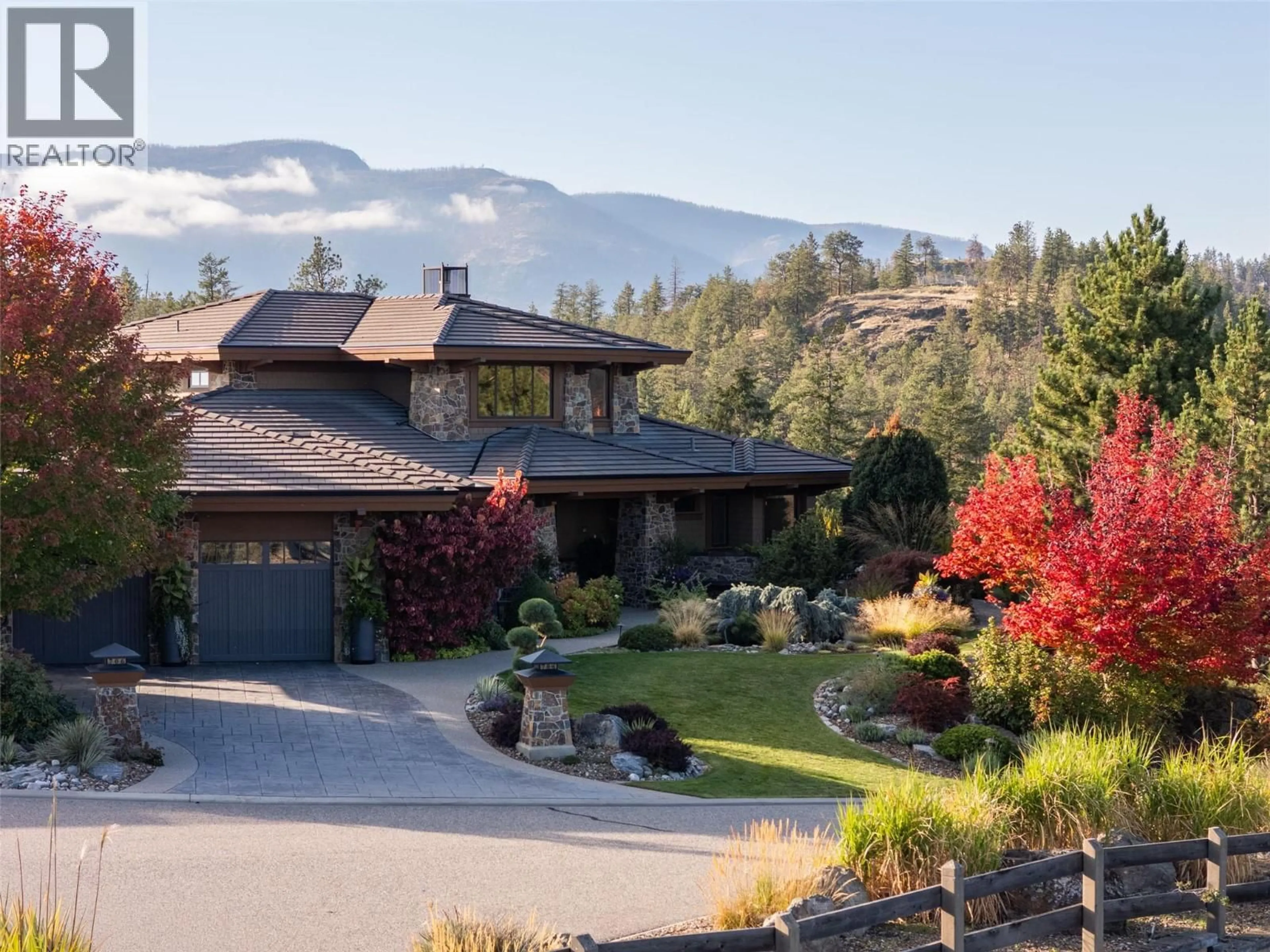Unknown for 706 HIGHPOINTE COURT, Kelowna British Columbia V1V2Y3