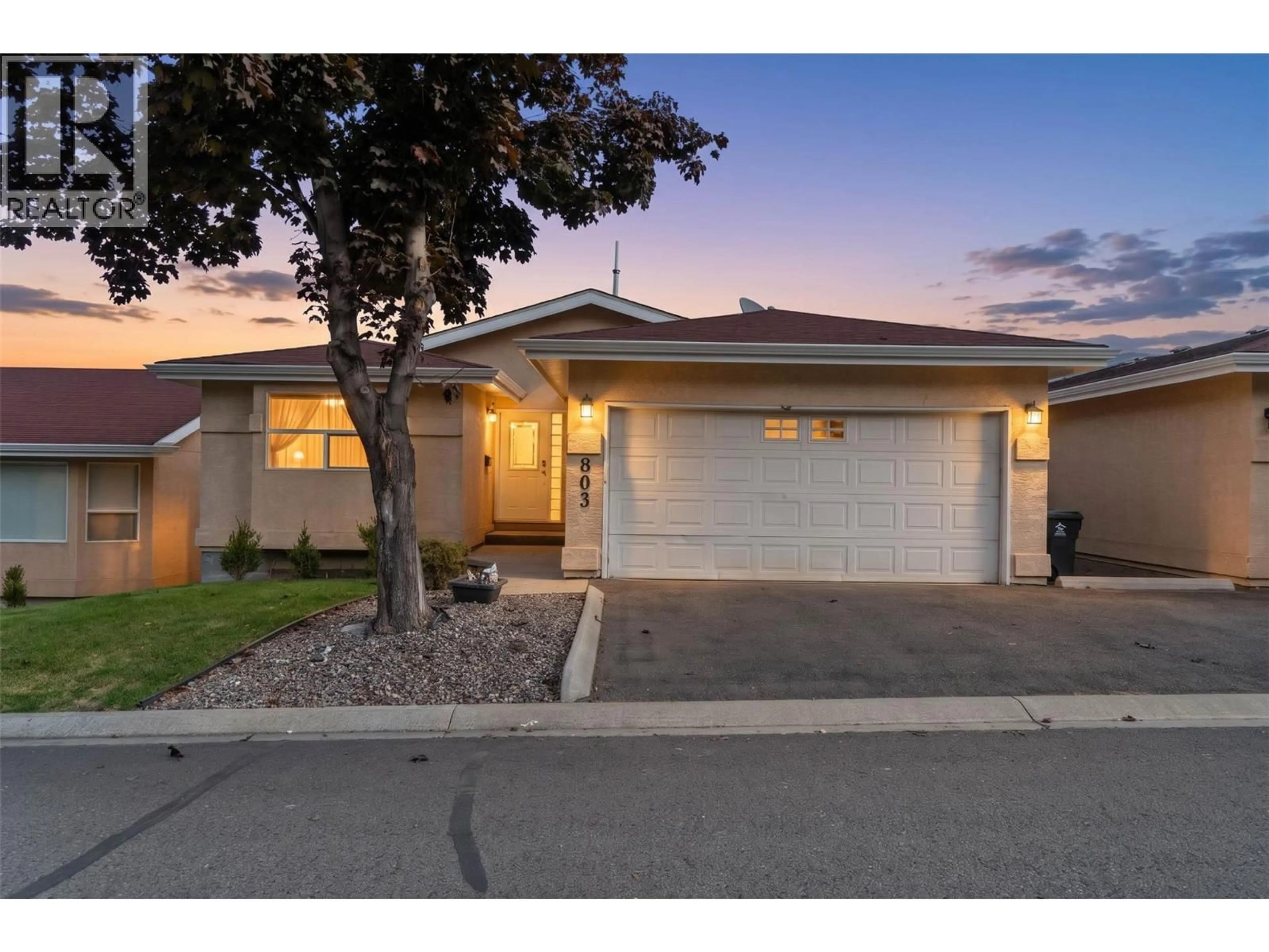 Home with vinyl exterior material, street for 803 - 15 HUDSON'S BAY TRAIL, Kamloops British Columbia V2C6S6