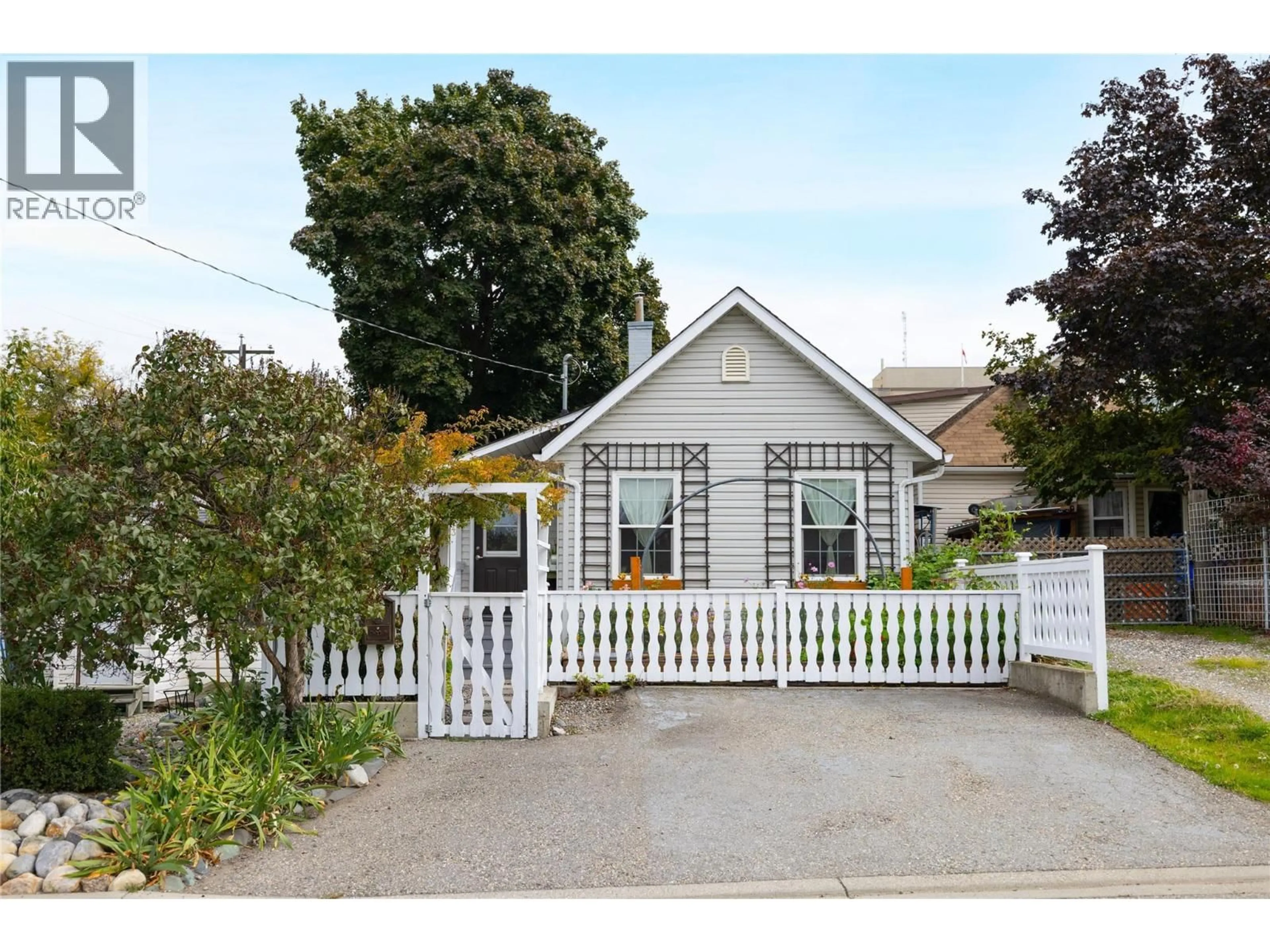 Unknown for 2213 33 STREET, Vernon British Columbia V1T5S2