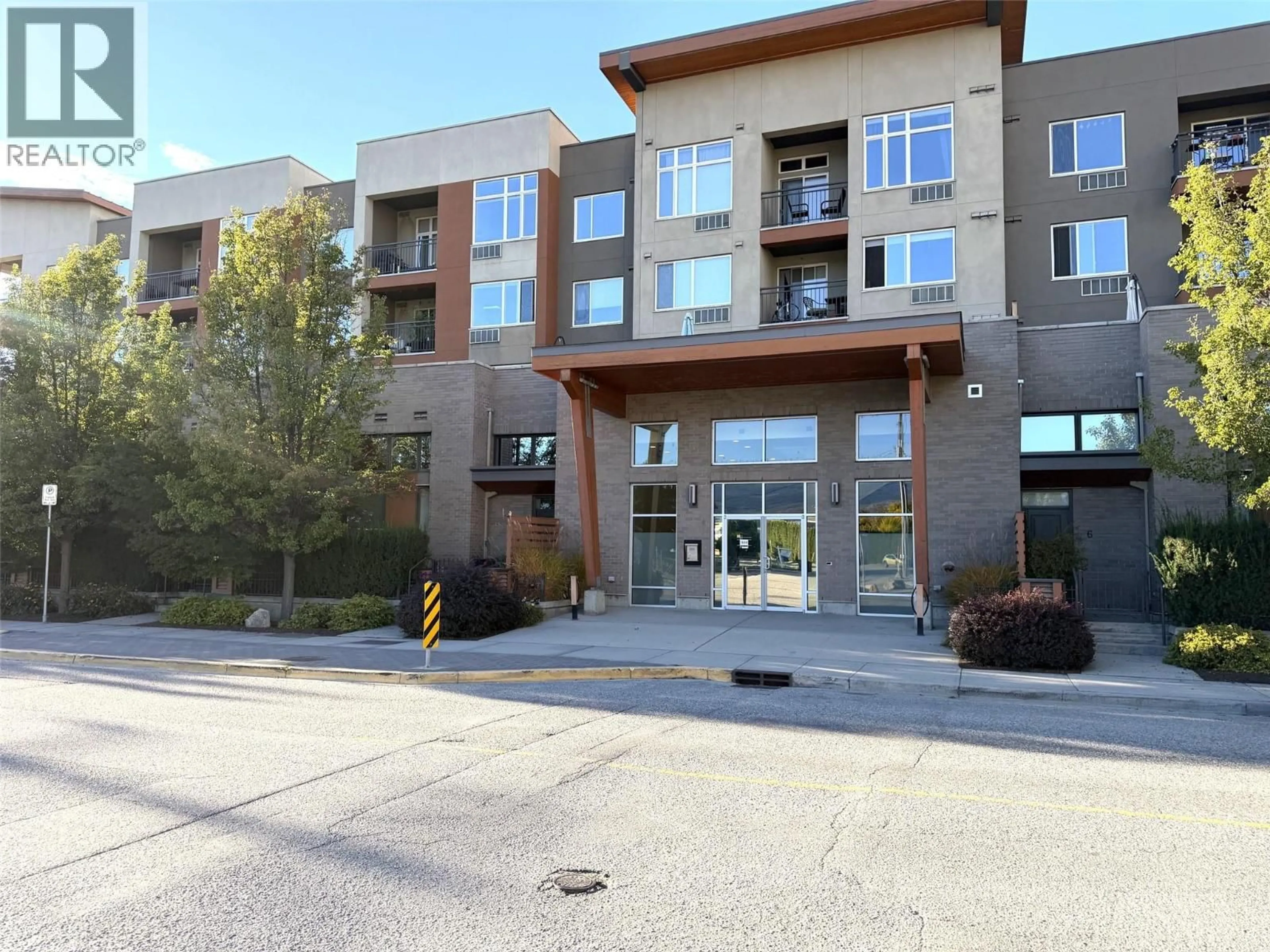 Unknown for 218 - 1550 DICKSON AVENUE, Kelowna British Columbia V1Y1H7