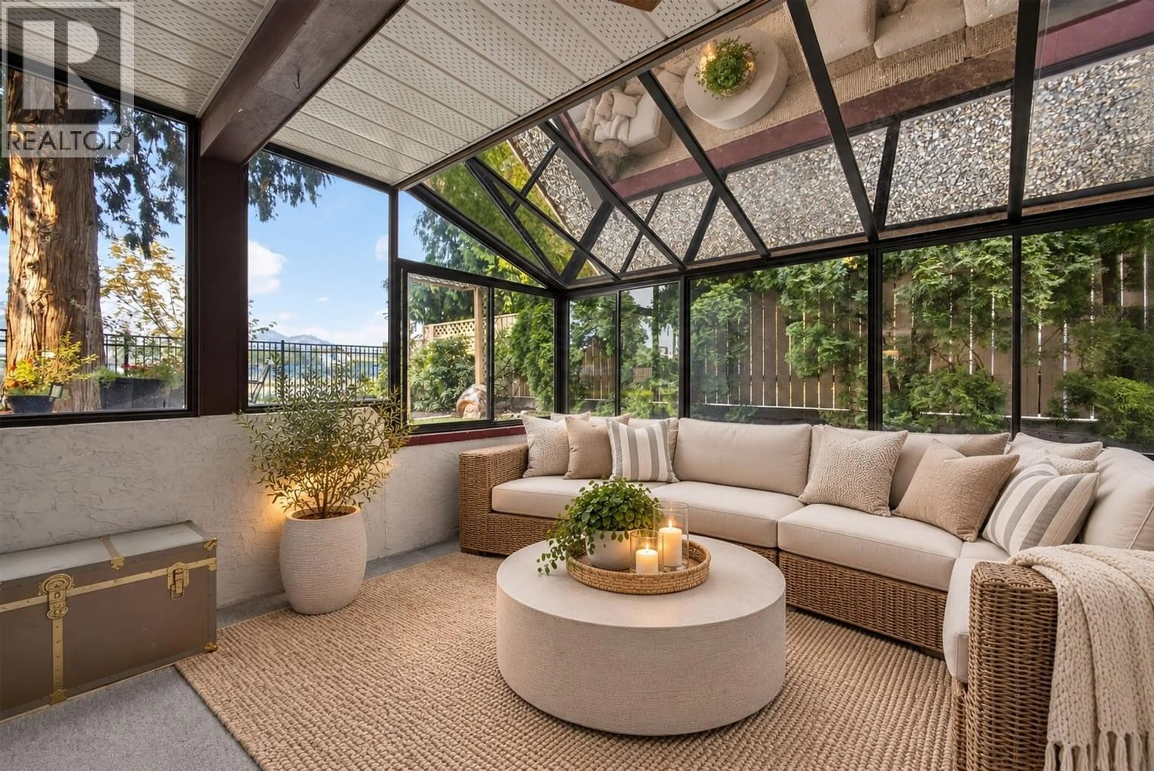 Patio, mountain view for 102 - 1229 BERNARD AVENUE, Kelowna British Columbia V1Y6R3