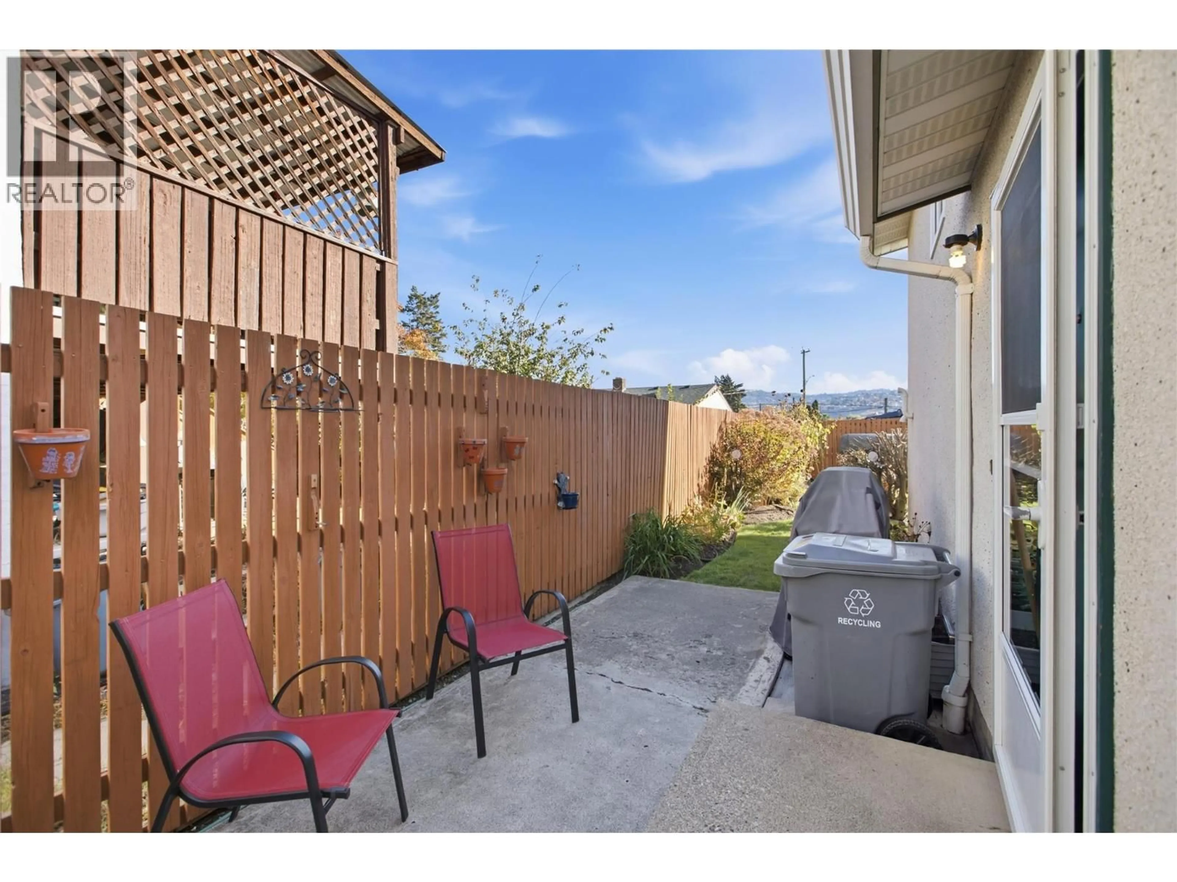 Patio, unknown for 152 ELM AVENUE, Kamloops British Columbia V2B1L2