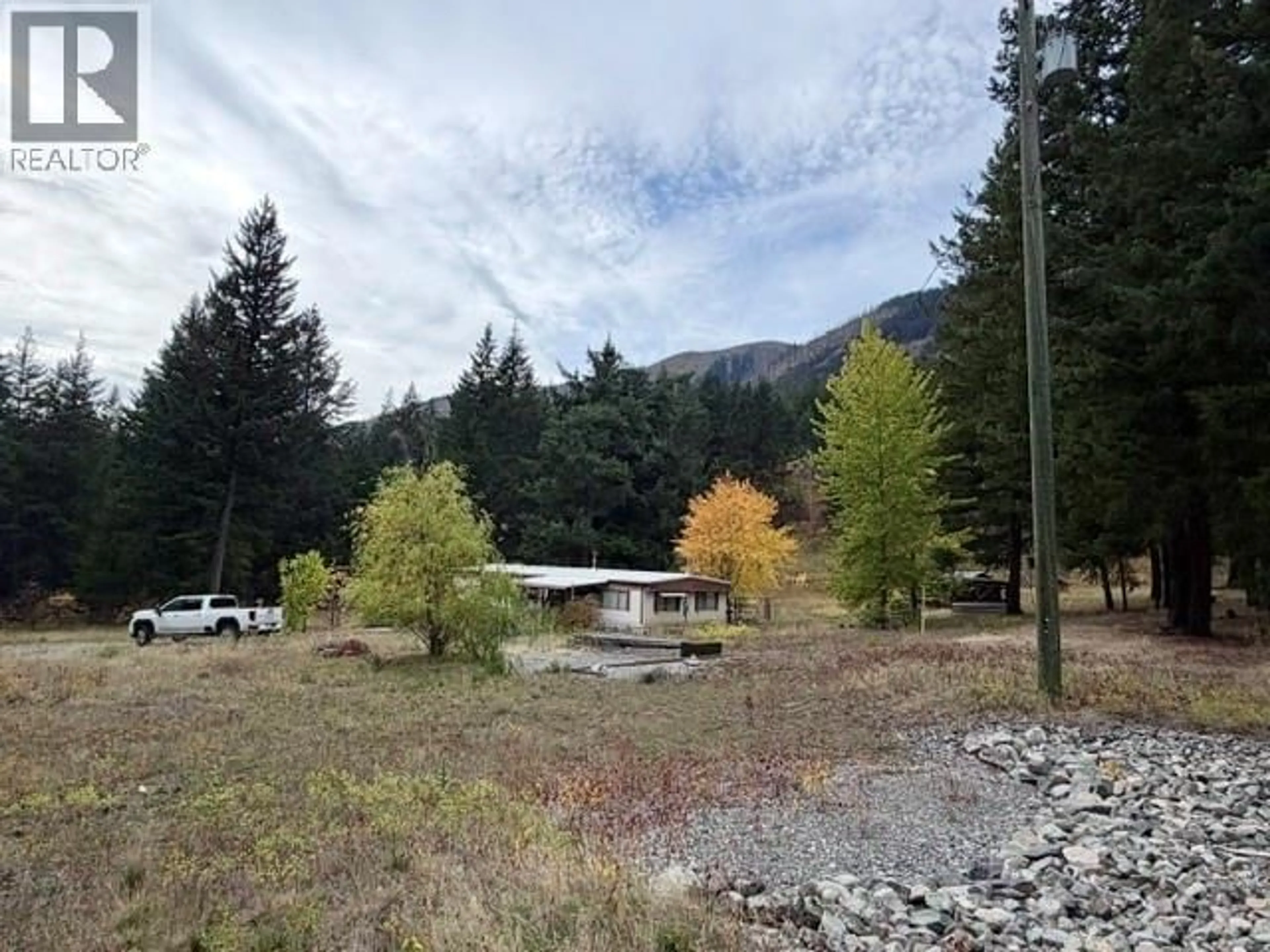 A pic from outside/outdoor area/front of a property/back of a property/a pic from drone, mountain view for 2625 BOTANIE CREEK ROAD, Lytton British Columbia V0K1Z0