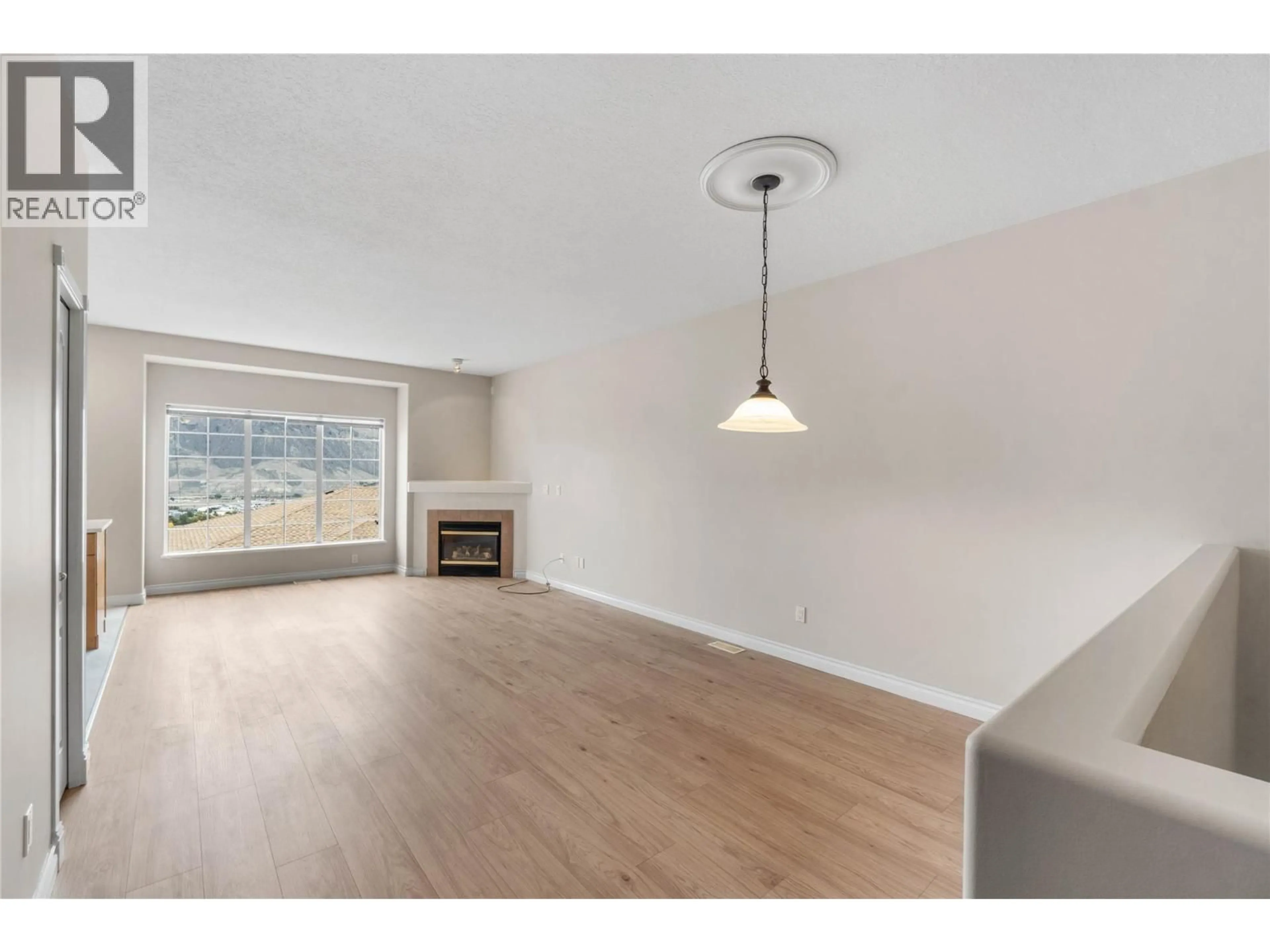 A pic of a room for 509 - 875 SAHALI TERRACE, Kamloops British Columbia V2C6W9