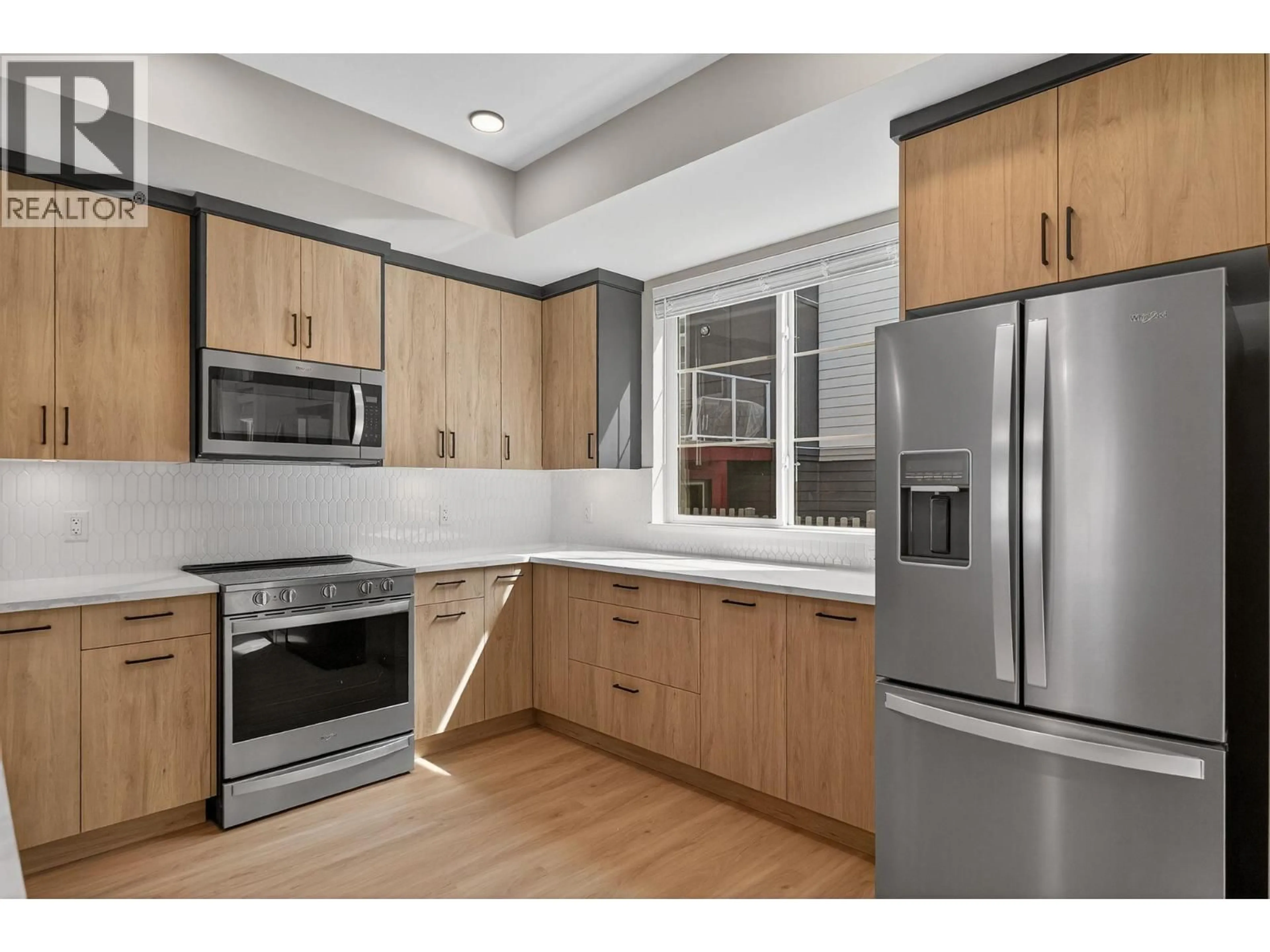 Standard kitchen, wood/laminate floor for 179 - 4025 GELLATLY ROAD SOUTH, West Kelowna British Columbia V4T0E6