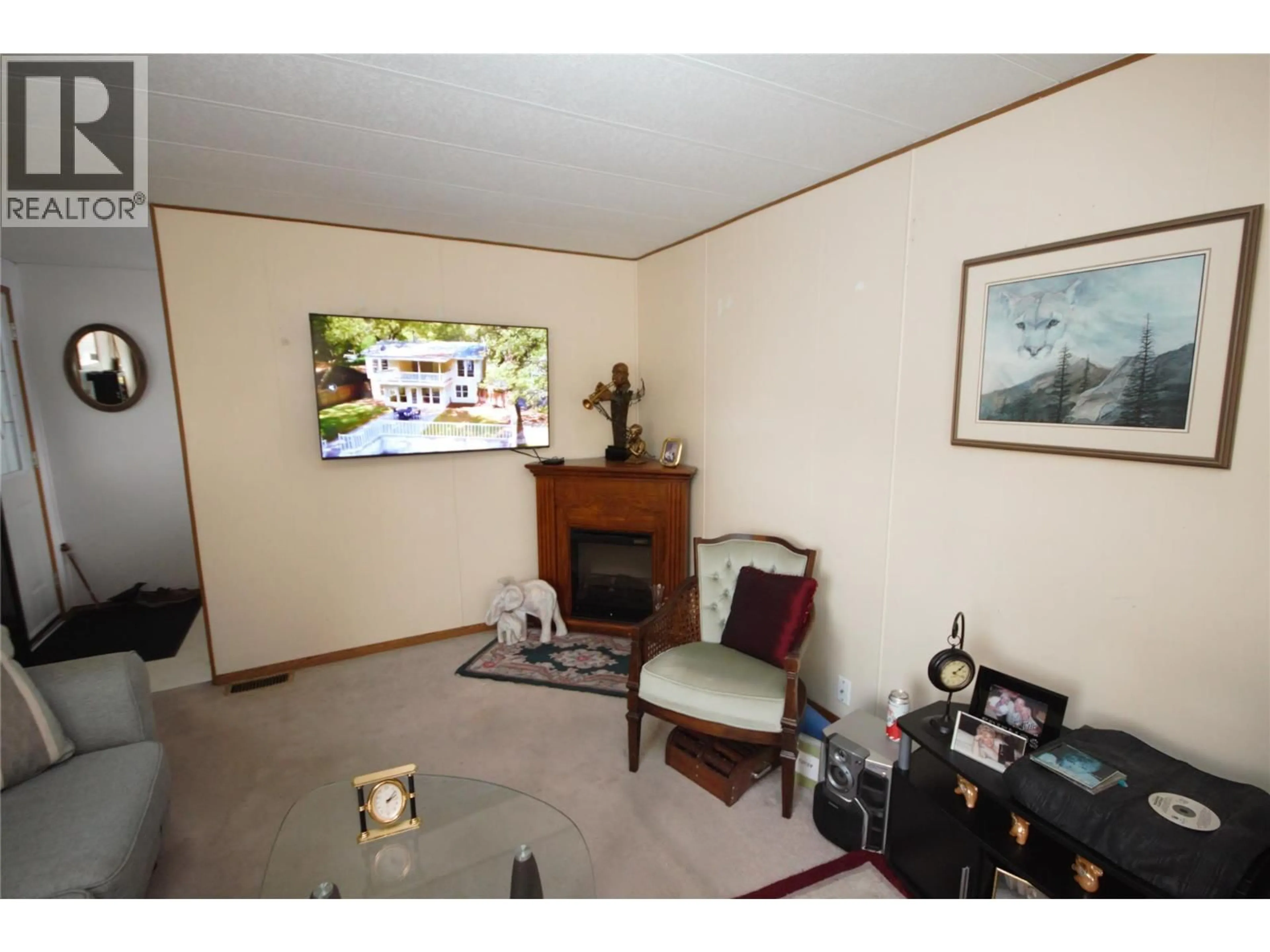 A pic of a room for B19 - 4505 MCLEAN CREEK ROAD, Okanagan Falls British Columbia V0H1R1