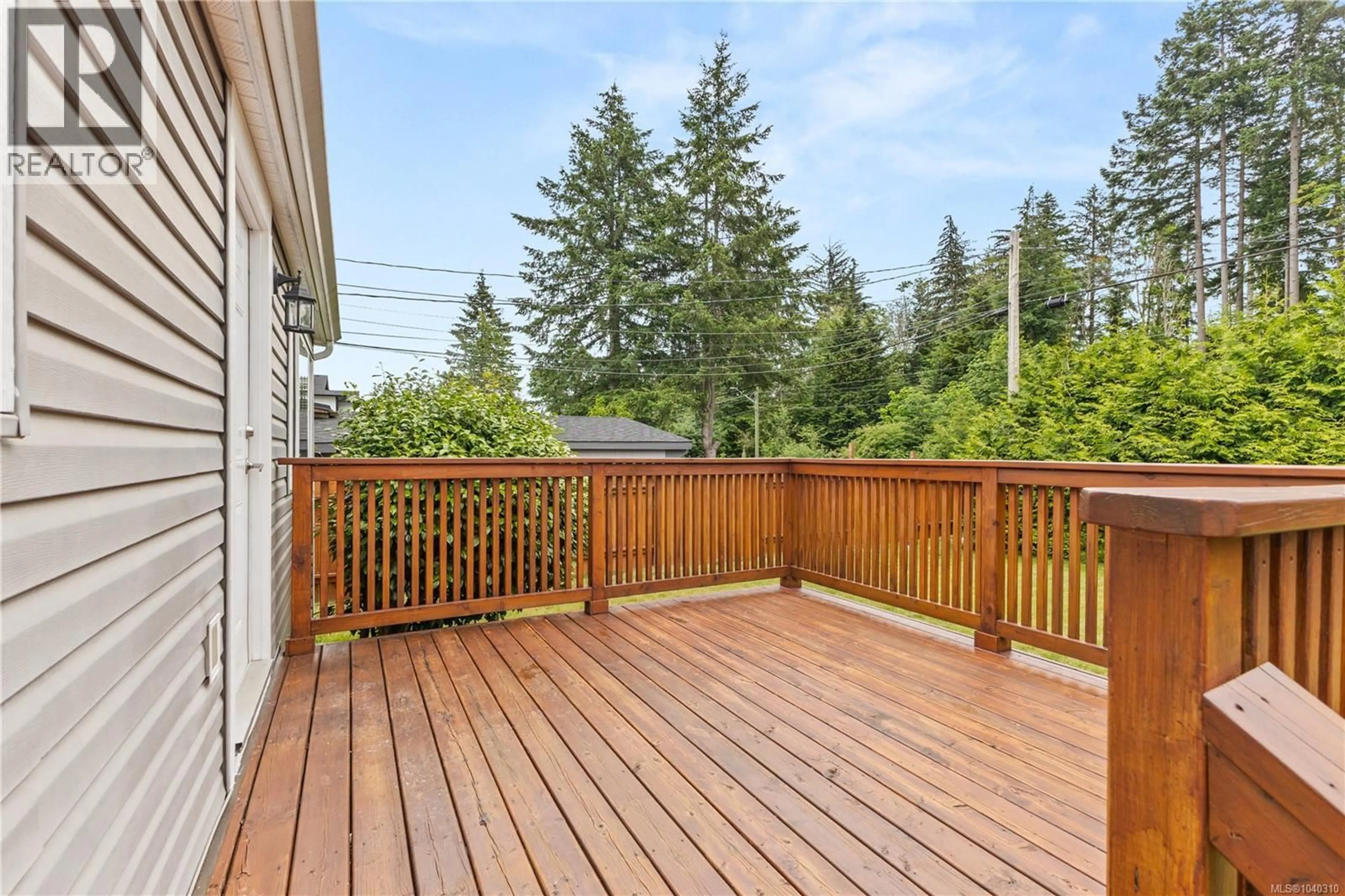 Patio, unknown for 1870 MCDONALD ROAD, Campbell River British Columbia V9W5K1