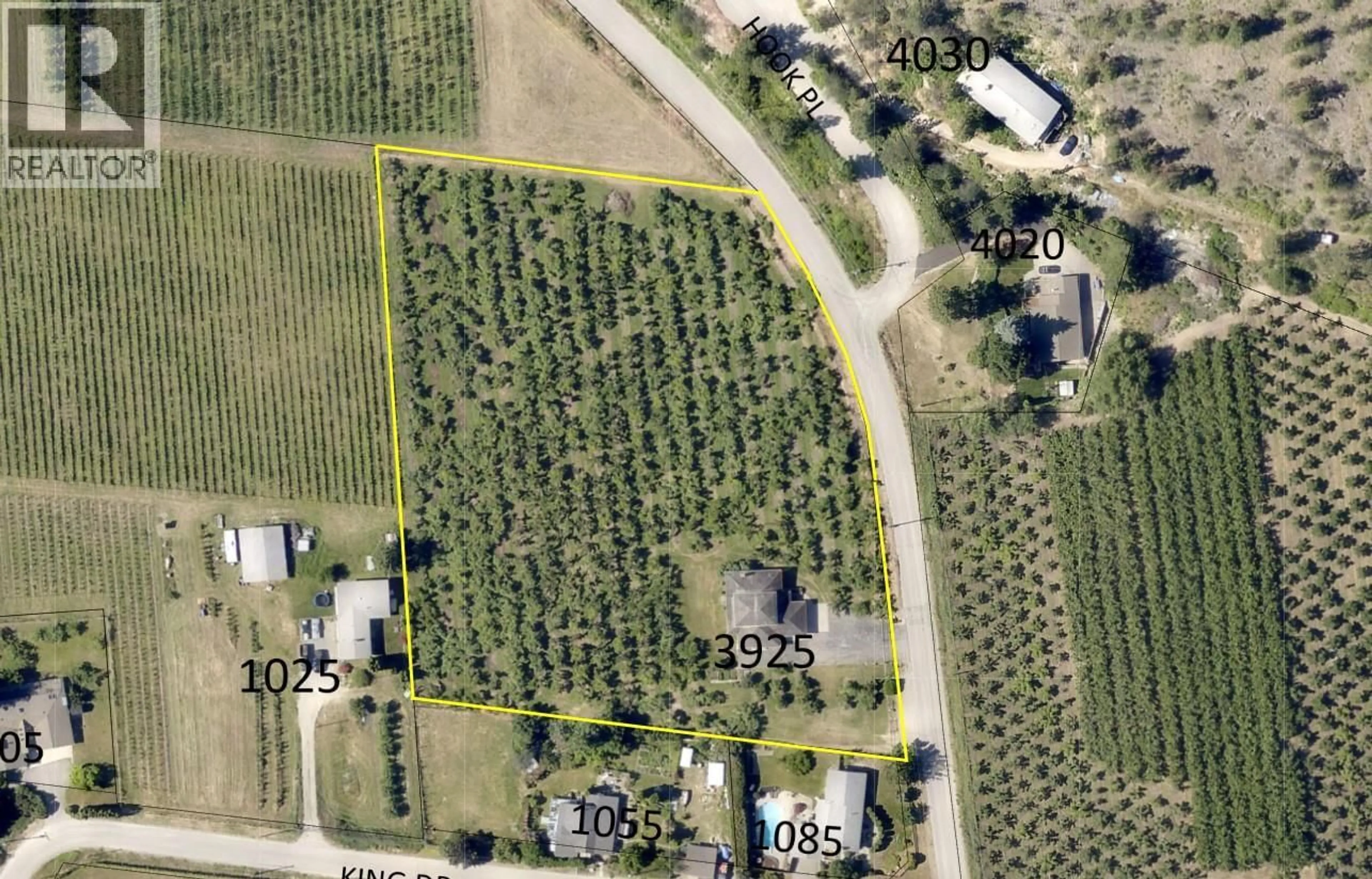 A pic from outside/outdoor area/front of a property/back of a property/a pic from drone, street for 3925 NORTH NARAMATA ROAD, Naramata British Columbia V0H1N1
