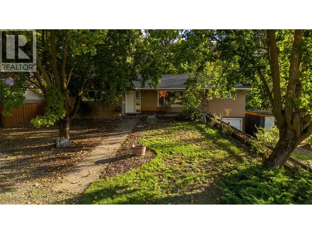 11408 KALMALKA ROAD, Coldstream 4