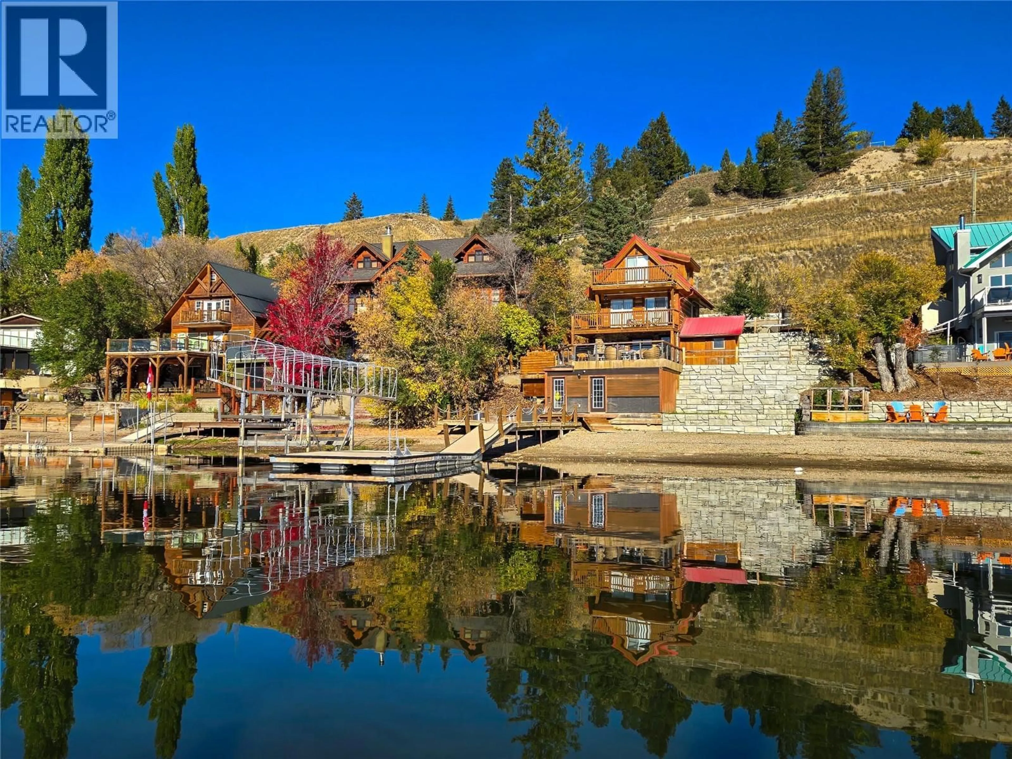 Unknown for 449 LAKEVIEW PLACE, Invermere British Columbia V0A1K3