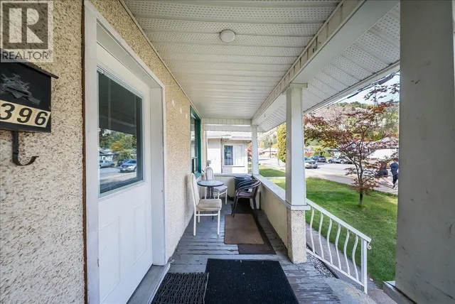 1396 SECOND AVENUE, Trail 5