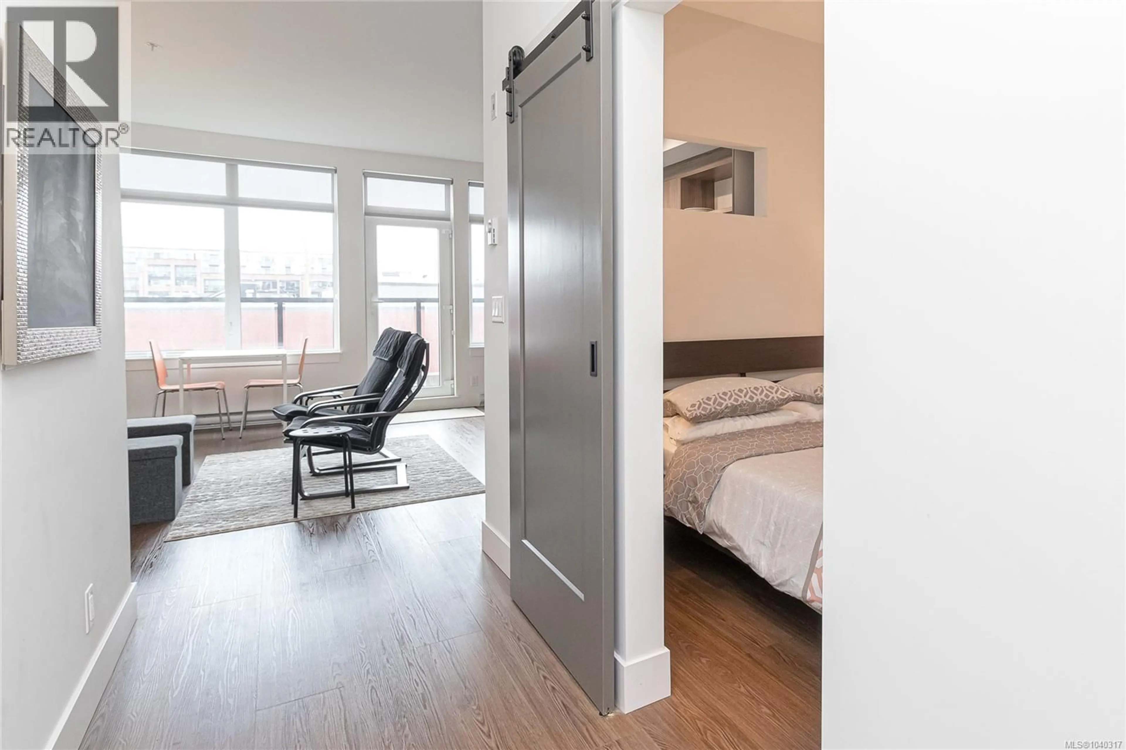 A pic of a room for 321 - 515 CHATHAM STREET, Victoria British Columbia V8T0C8